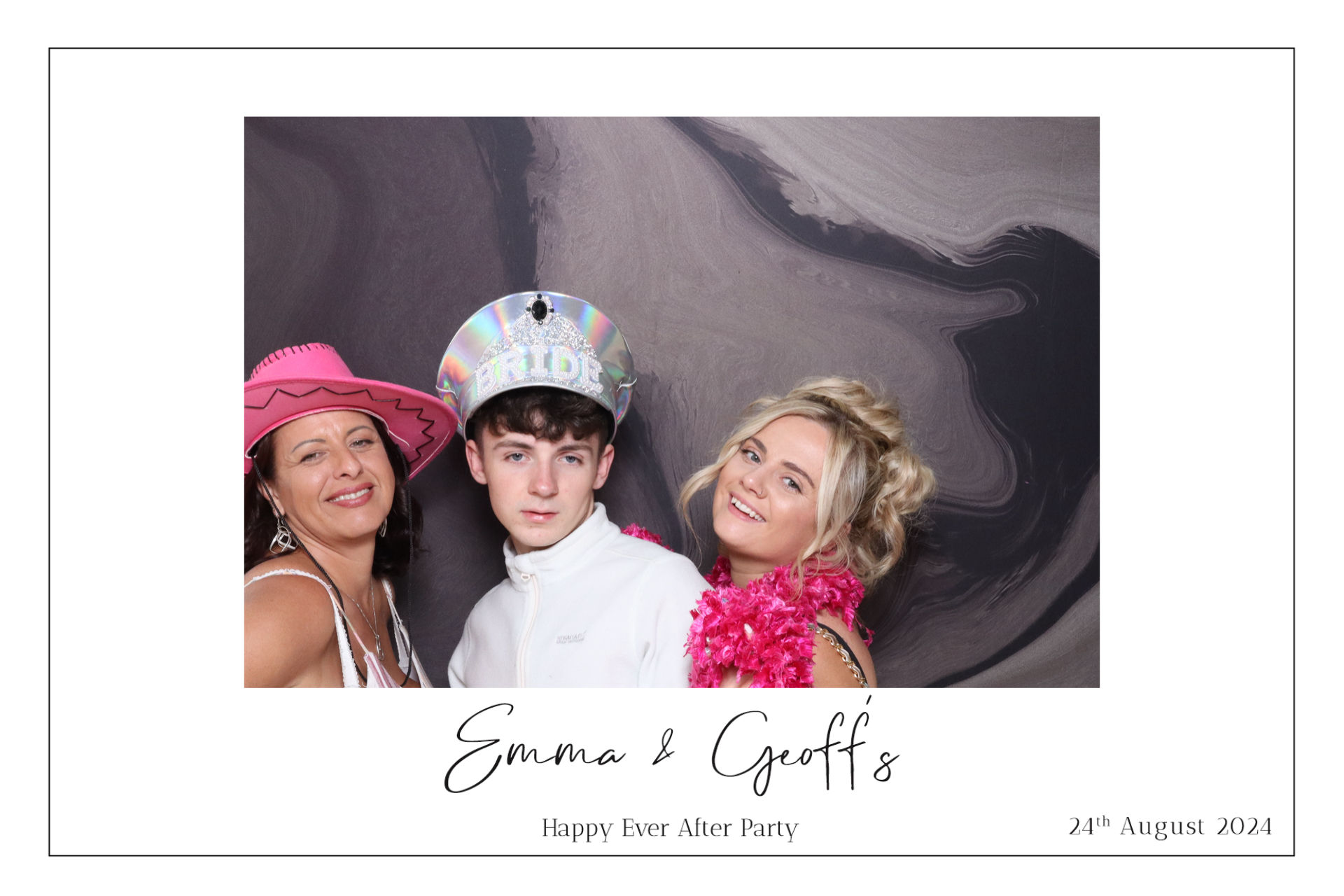 Emma & Geoff  | View more photos from the event at gallery.magicimages.uk/u/MagicImages/Emma-Geoff