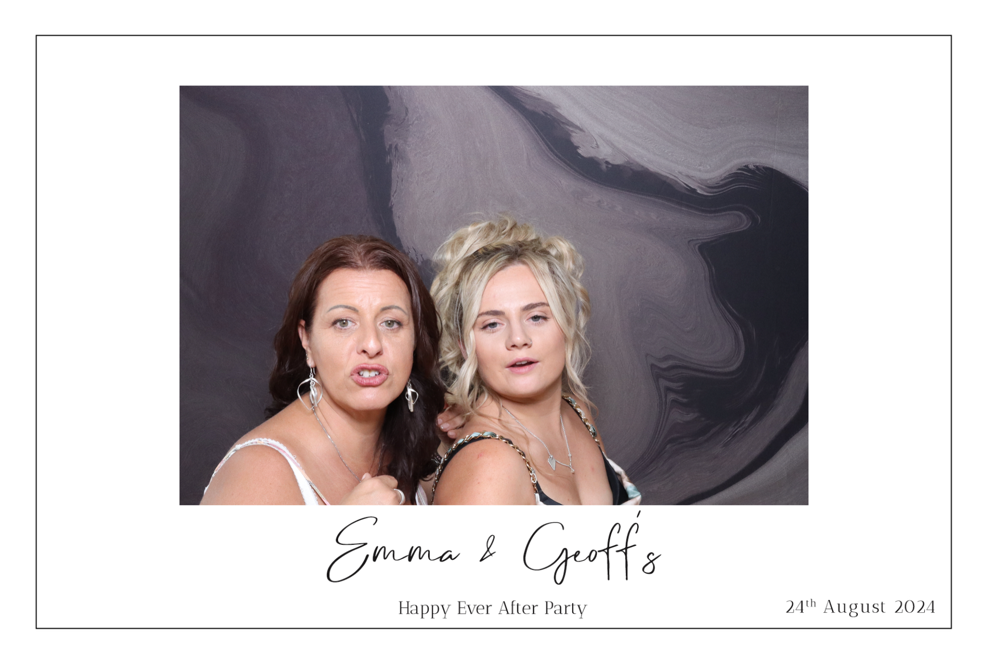 Emma & Geoff  | View more photos from the event at gallery.magicimages.uk/u/MagicImages/Emma-Geoff
