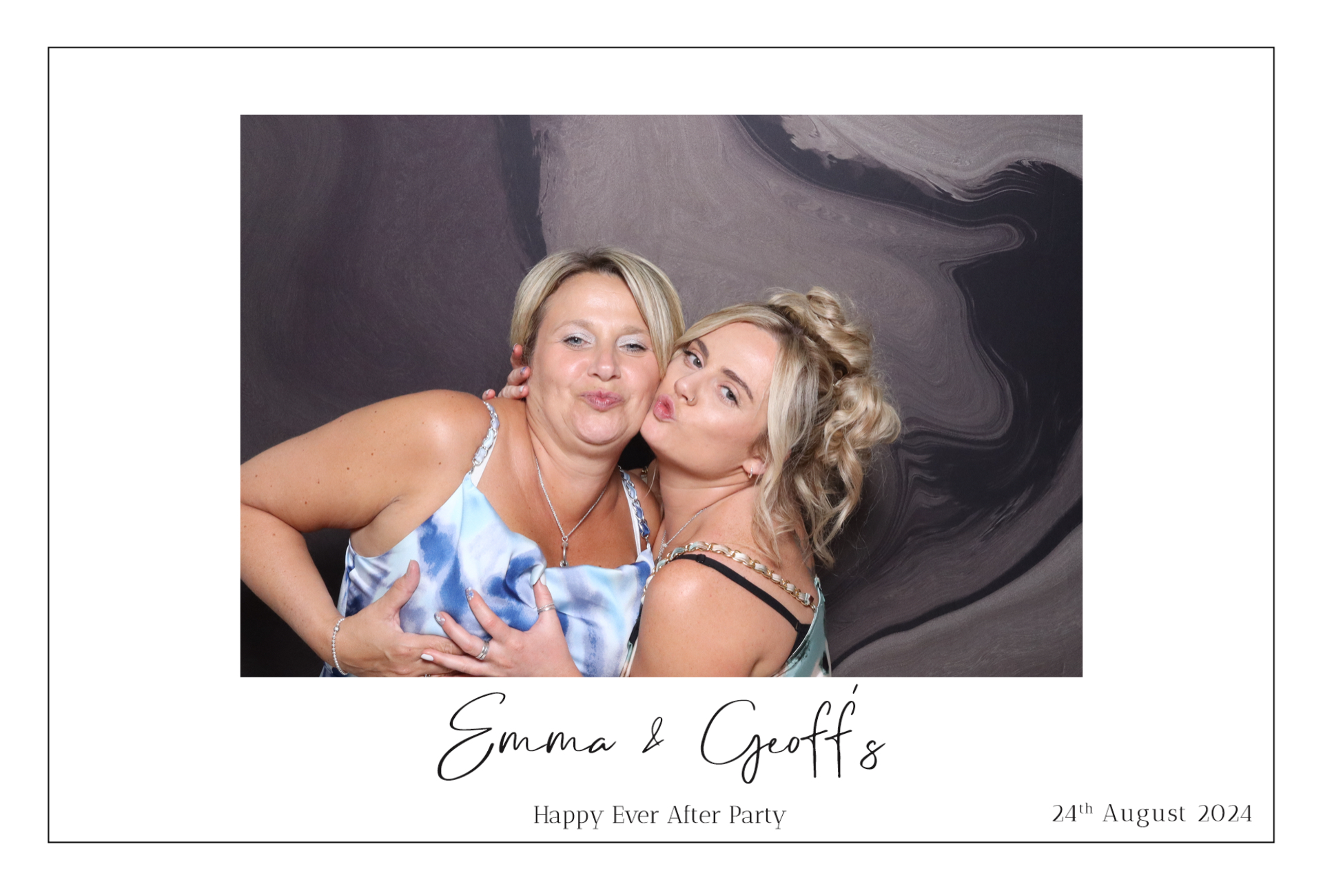 Emma & Geoff  | View more photos from the event at gallery.magicimages.uk/u/MagicImages/Emma-Geoff