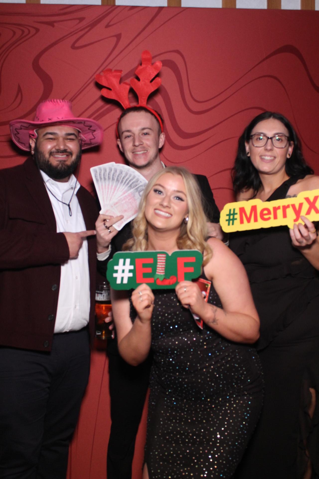 Freeths Christmas Party  | View more photos from the event at gallery.magicimages.uk/u/MagicImages/Freeths-Christmas-Party