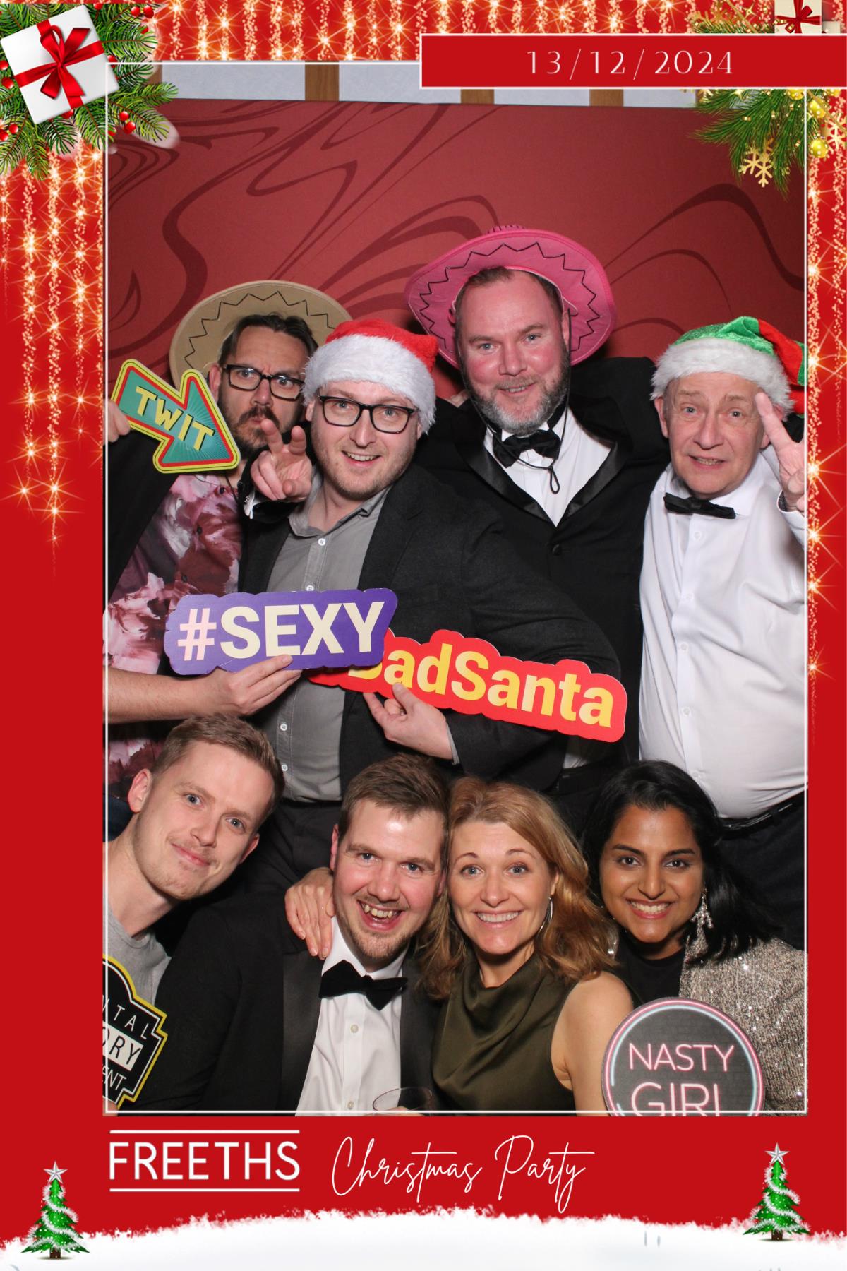 Freeths Christmas Party  | View more photos from the event at gallery.magicimages.uk/u/MagicImages/Freeths-Christmas-Party