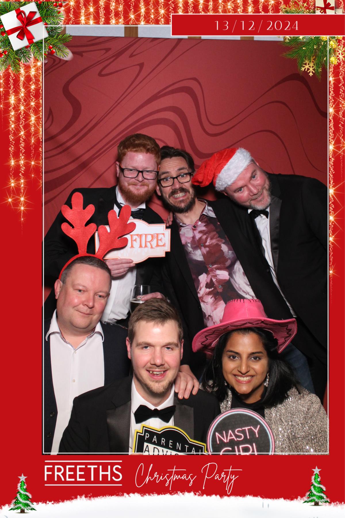 Freeths Christmas Party  | View more photos from the event at gallery.magicimages.uk/u/MagicImages/Freeths-Christmas-Party