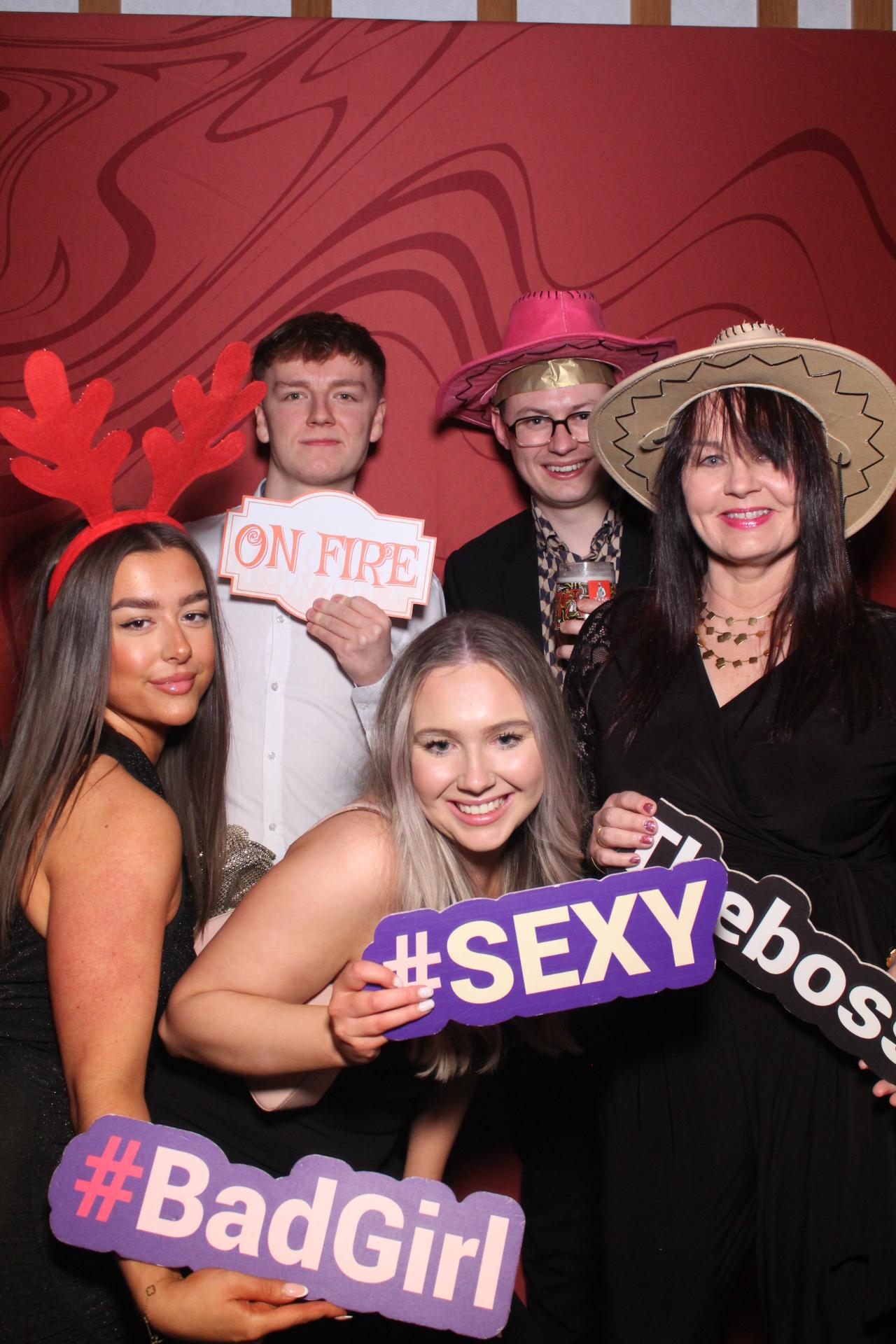 Freeths Christmas Party  | View more photos from the event at gallery.magicimages.uk/u/MagicImages/Freeths-Christmas-Party