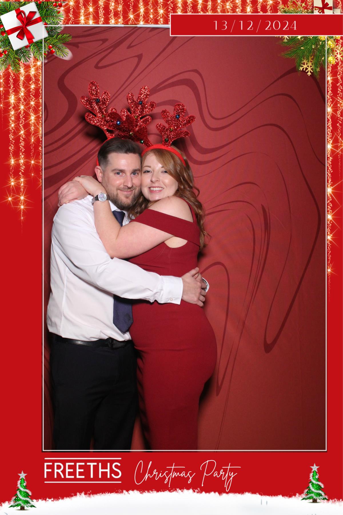 Freeths Christmas Party  | View more photos from the event at gallery.magicimages.uk/u/MagicImages/Freeths-Christmas-Party