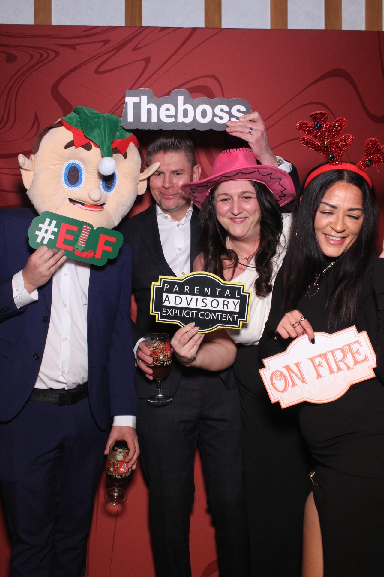 Freeths Christmas Party  | View more photos from the event at gallery.magicimages.uk/u/MagicImages/Freeths-Christmas-Party