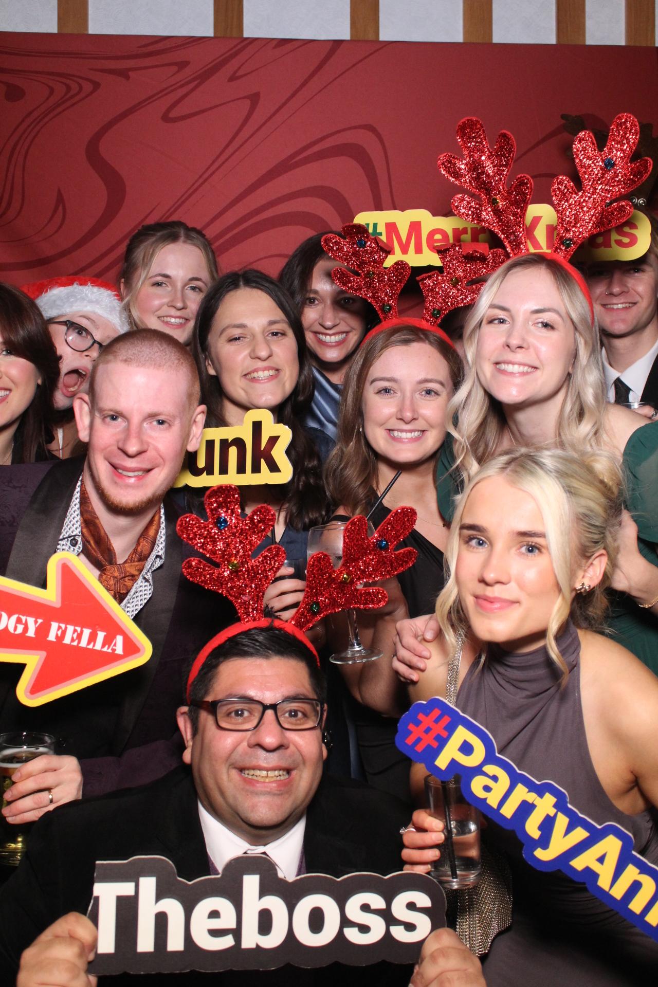 Freeths Christmas Party  | View more photos from the event at gallery.magicimages.uk/u/MagicImages/Freeths-Christmas-Party