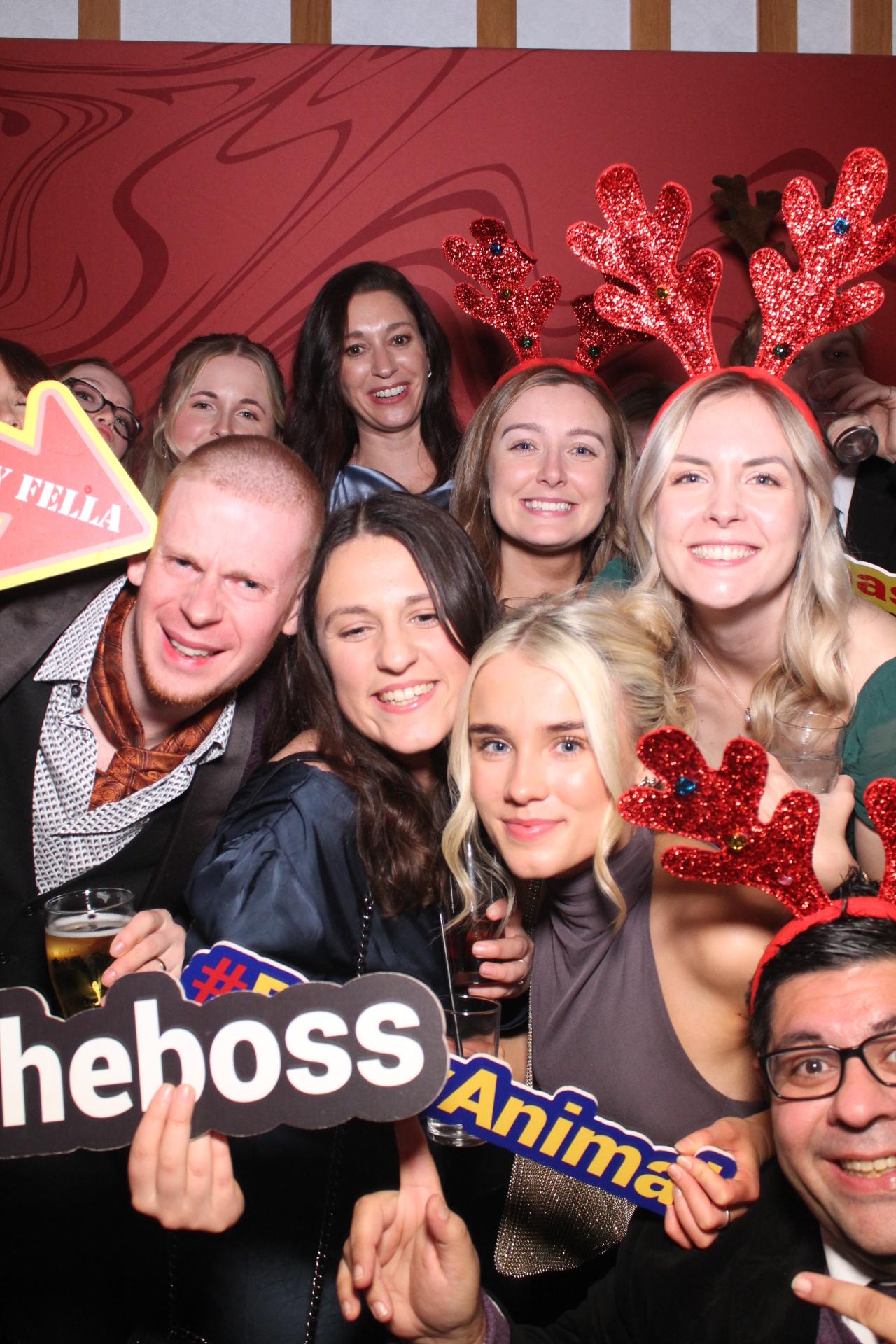 Freeths Christmas Party  | View more photos from the event at gallery.magicimages.uk/u/MagicImages/Freeths-Christmas-Party