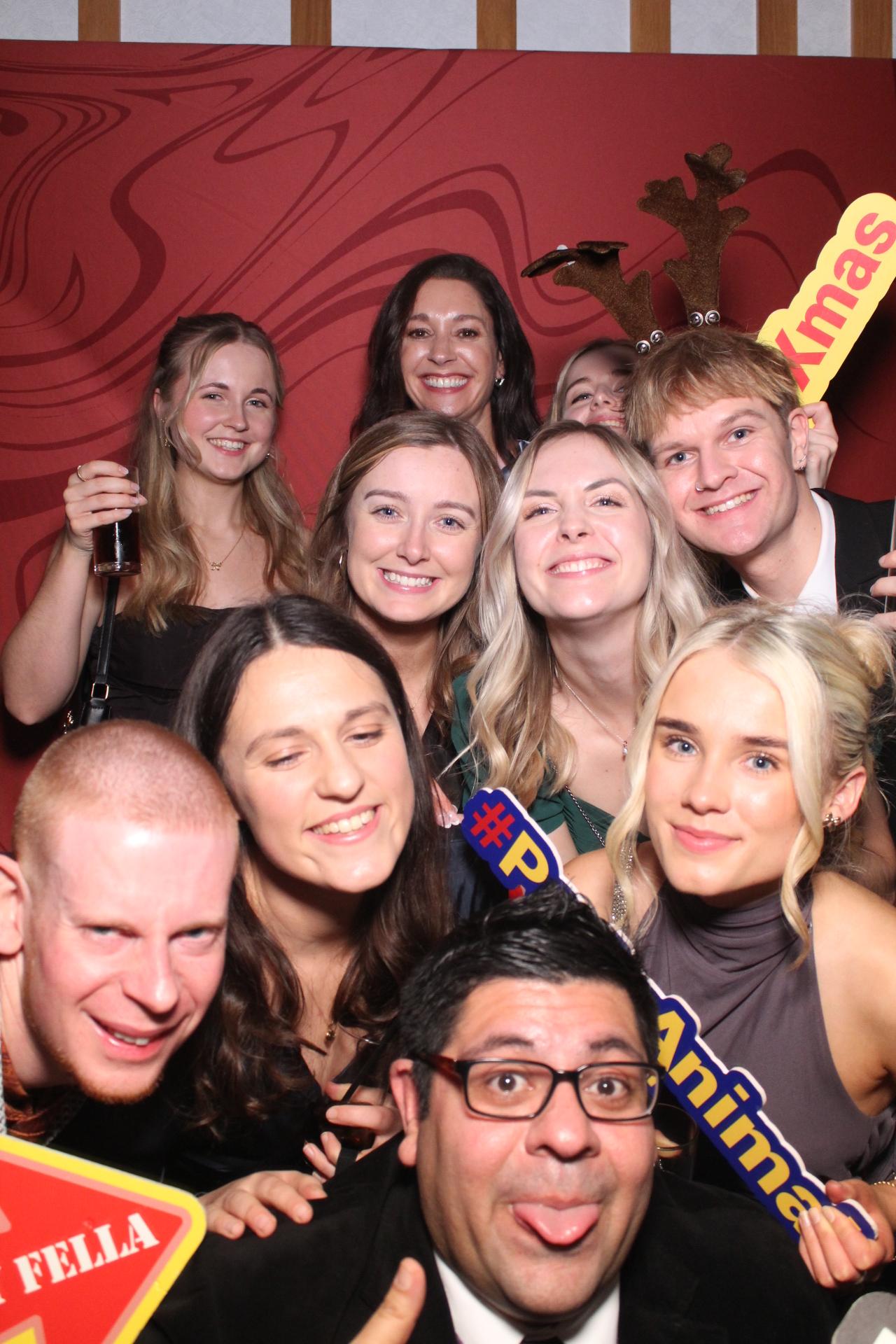 Freeths Christmas Party  | View more photos from the event at gallery.magicimages.uk/u/MagicImages/Freeths-Christmas-Party