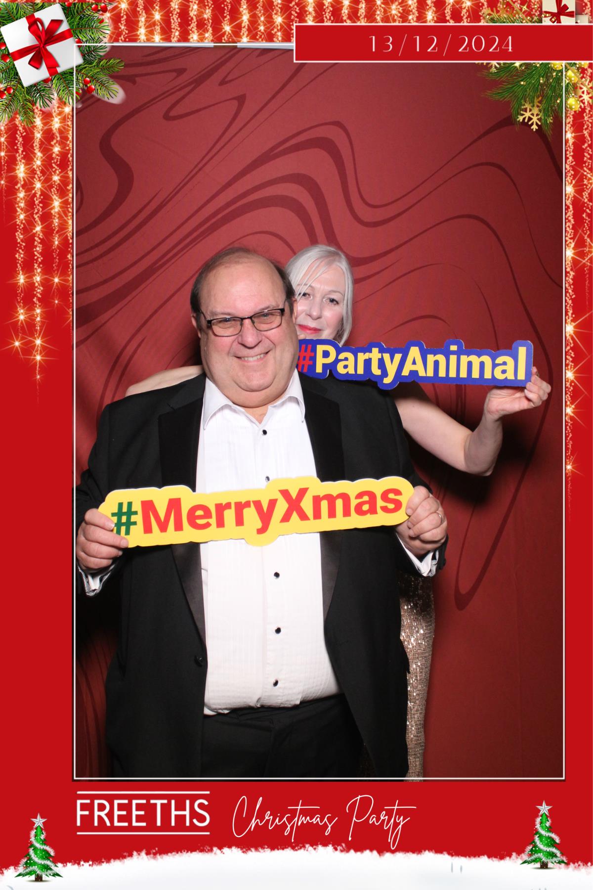Freeths Christmas Party  | View more photos from the event at gallery.magicimages.uk/u/MagicImages/Freeths-Christmas-Party
