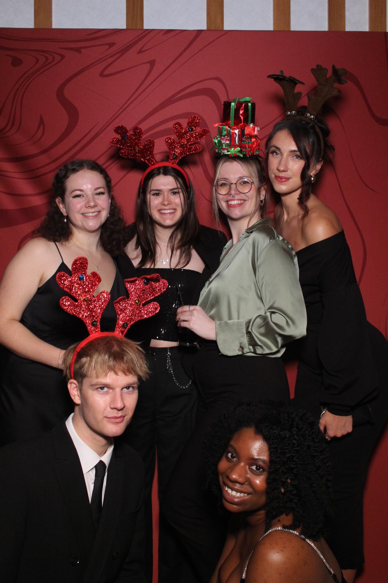 Freeths Christmas Party  | View more photos from the event at gallery.magicimages.uk/u/MagicImages/Freeths-Christmas-Party