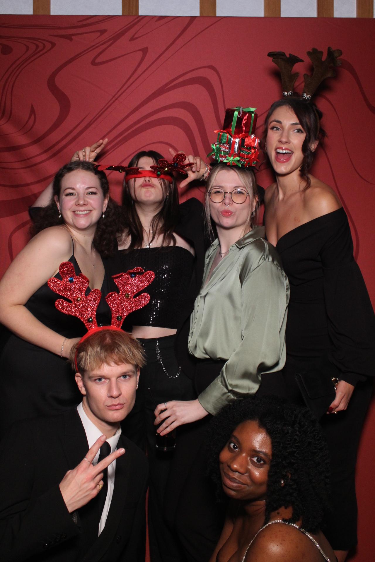 Freeths Christmas Party  | View more photos from the event at gallery.magicimages.uk/u/MagicImages/Freeths-Christmas-Party