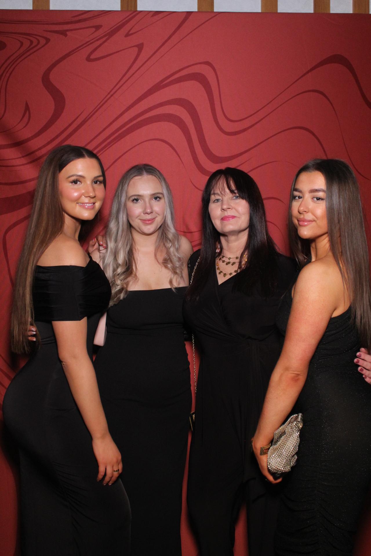 Freeths Christmas Party  | View more photos from the event at gallery.magicimages.uk/u/MagicImages/Freeths-Christmas-Party