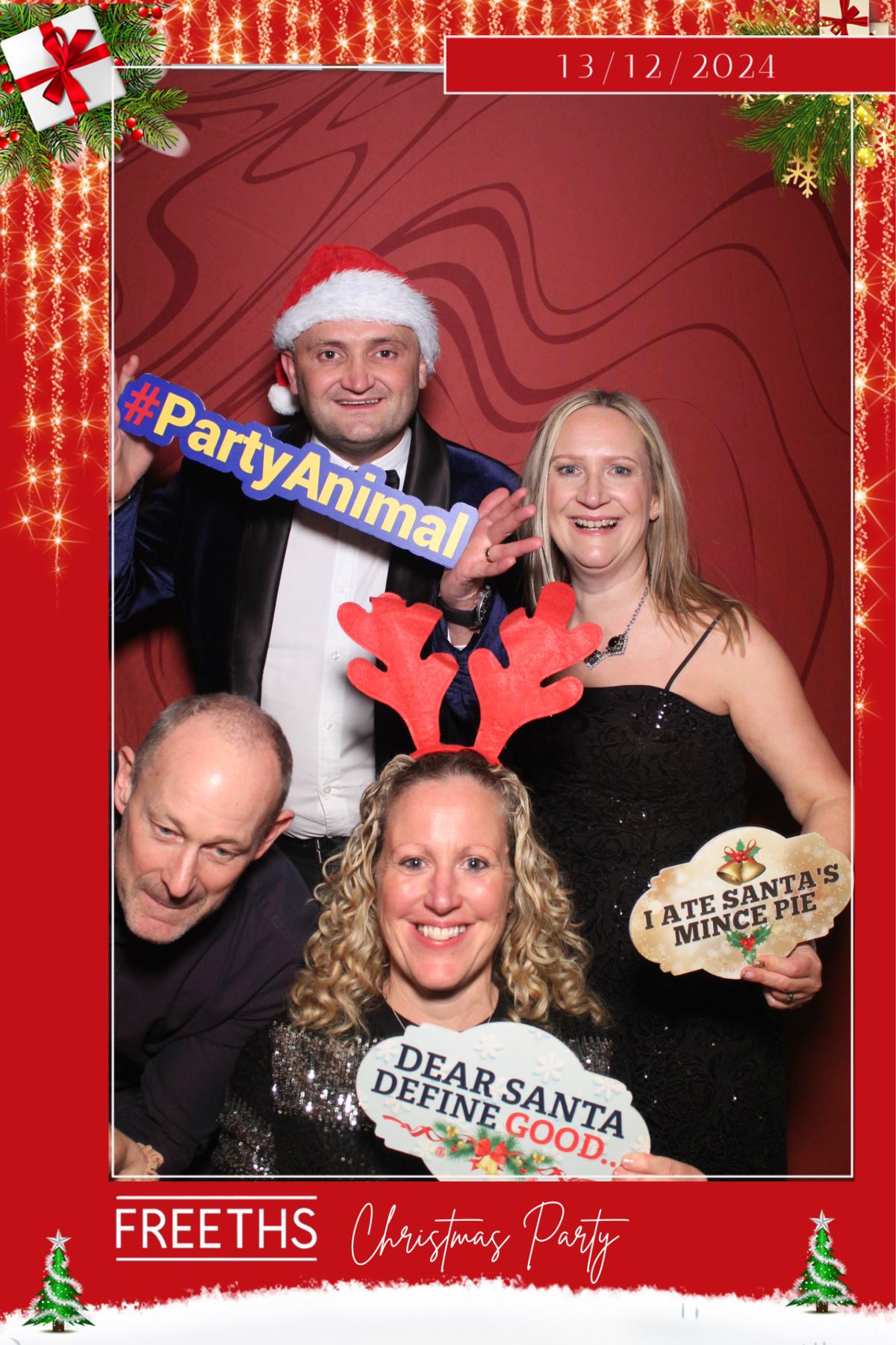 Freeths Christmas Party  | View more photos from the event at gallery.magicimages.uk/u/MagicImages/Freeths-Christmas-Party