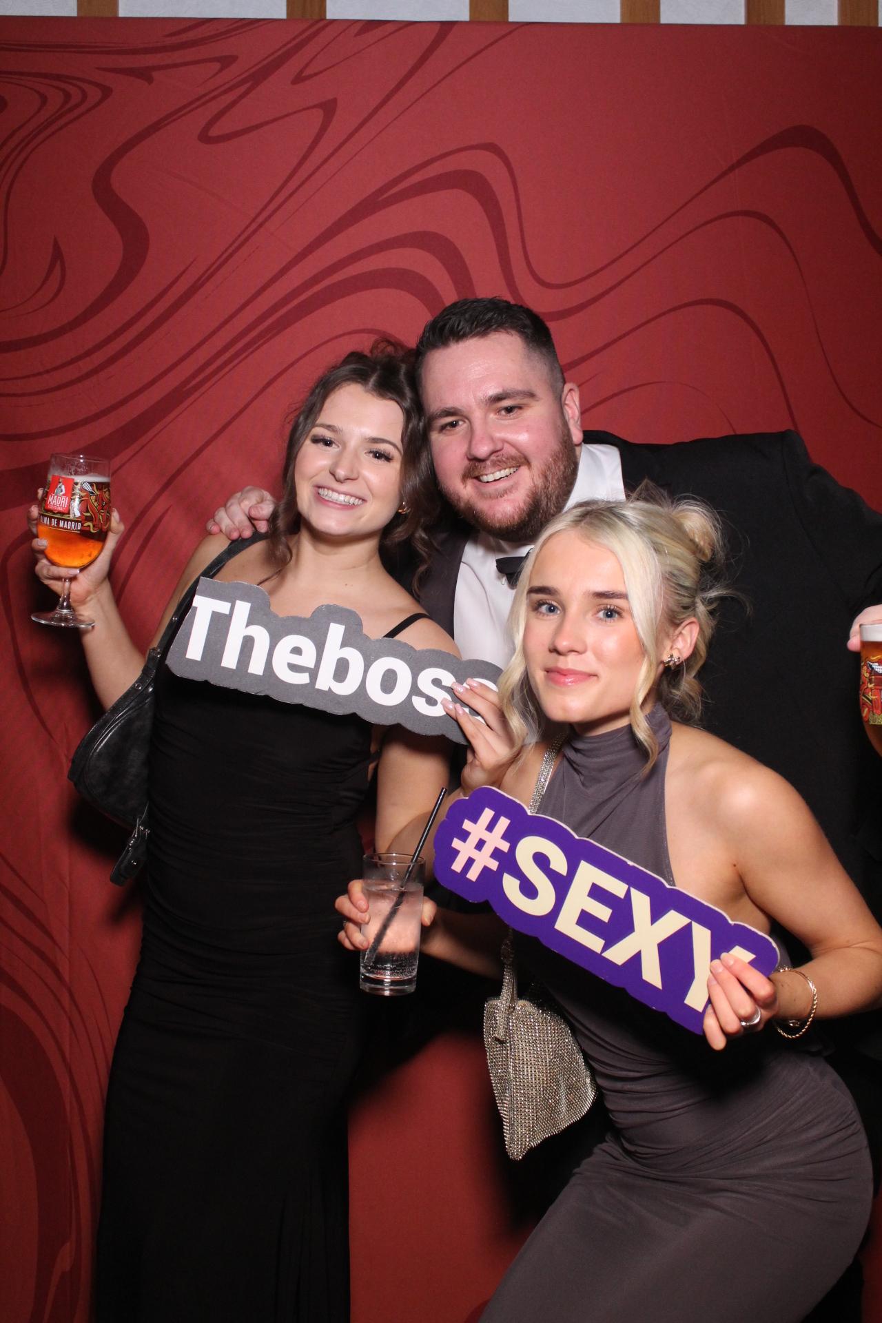 Freeths Christmas Party  | View more photos from the event at gallery.magicimages.uk/u/MagicImages/Freeths-Christmas-Party
