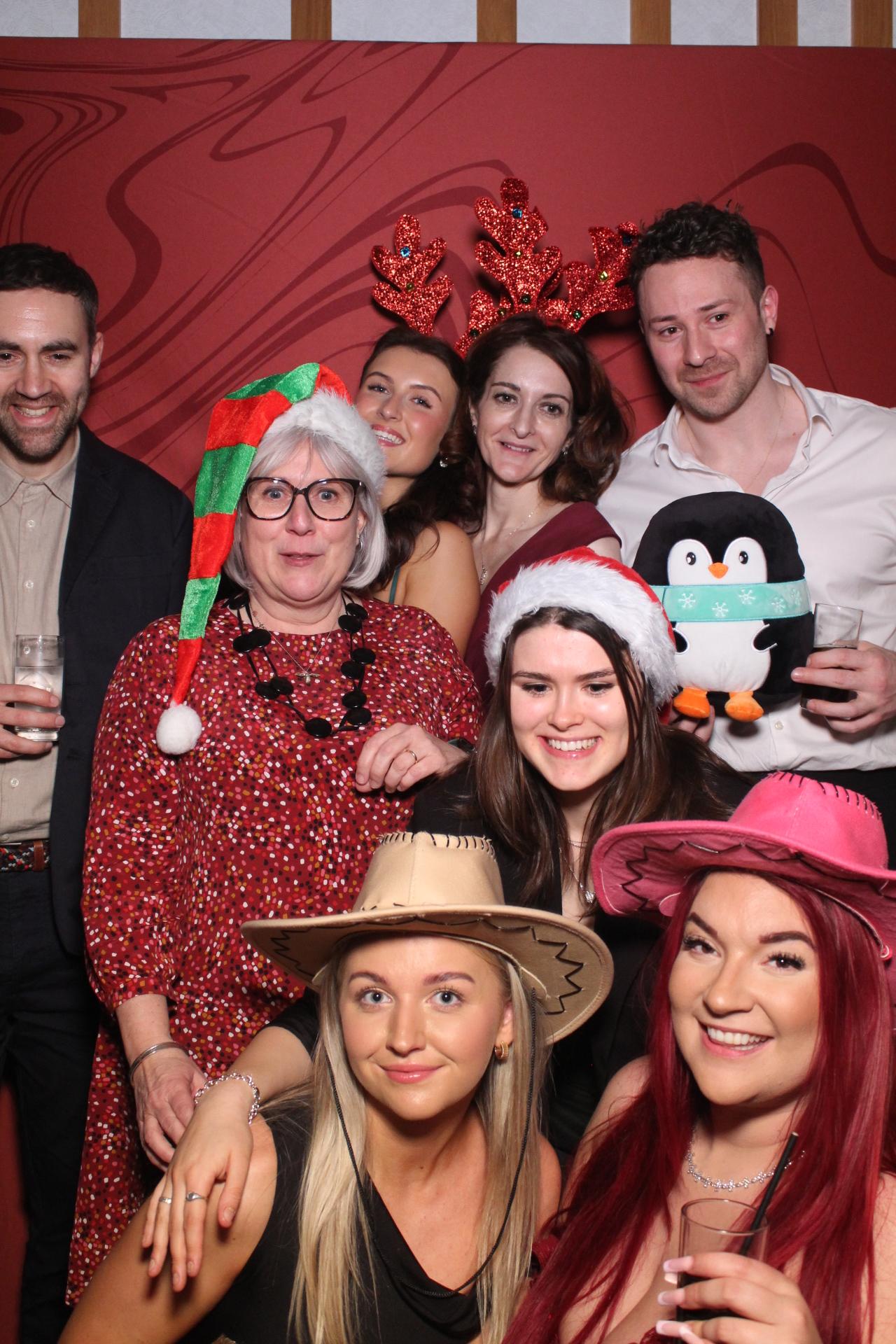 Freeths Christmas Party  | View more photos from the event at gallery.magicimages.uk/u/MagicImages/Freeths-Christmas-Party