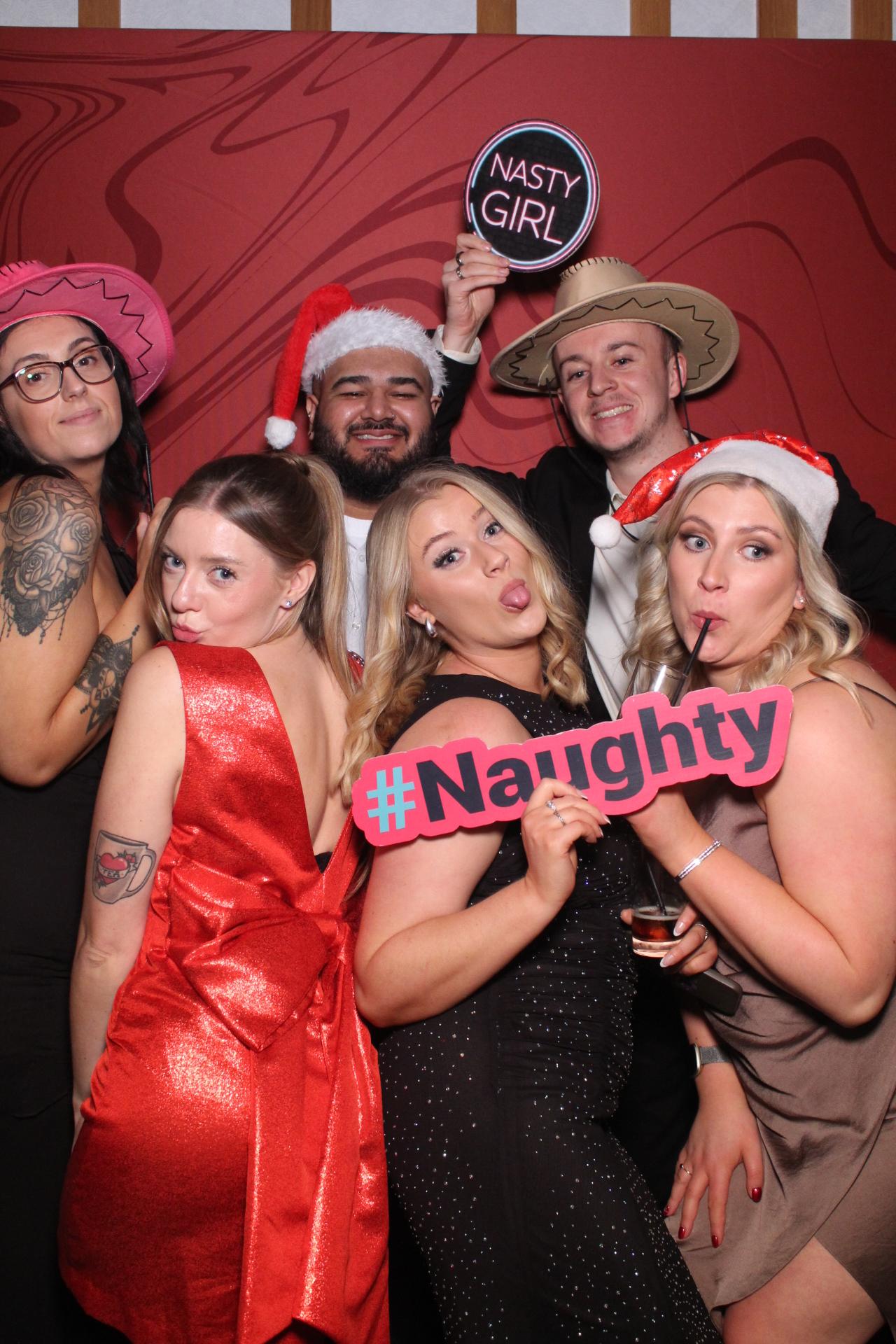 Freeths Christmas Party  | View more photos from the event at gallery.magicimages.uk/u/MagicImages/Freeths-Christmas-Party