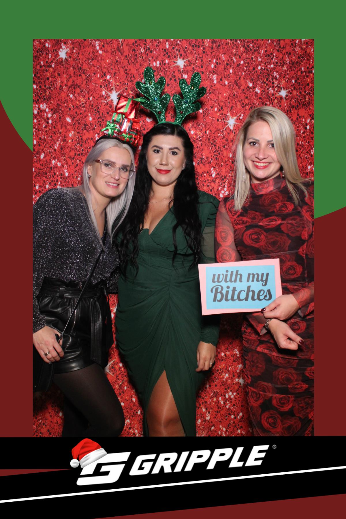 Gripple Christmas party   | View more photos from the event at gallery.magicimages.uk/u/MagicImages/Gripple-Christmas-party