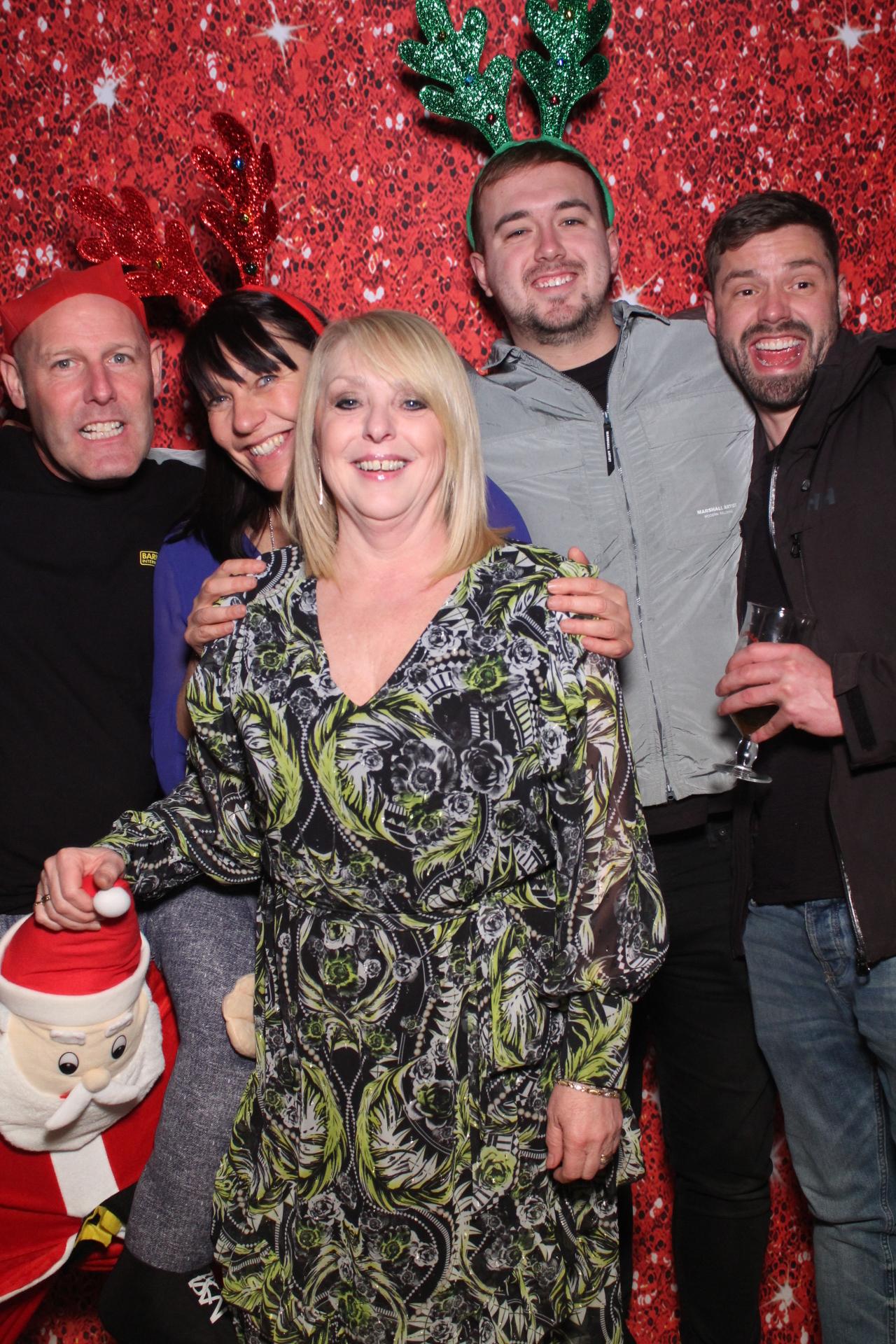 Gripple Christmas party   | View more photos from the event at gallery.magicimages.uk/u/MagicImages/Gripple-Christmas-party