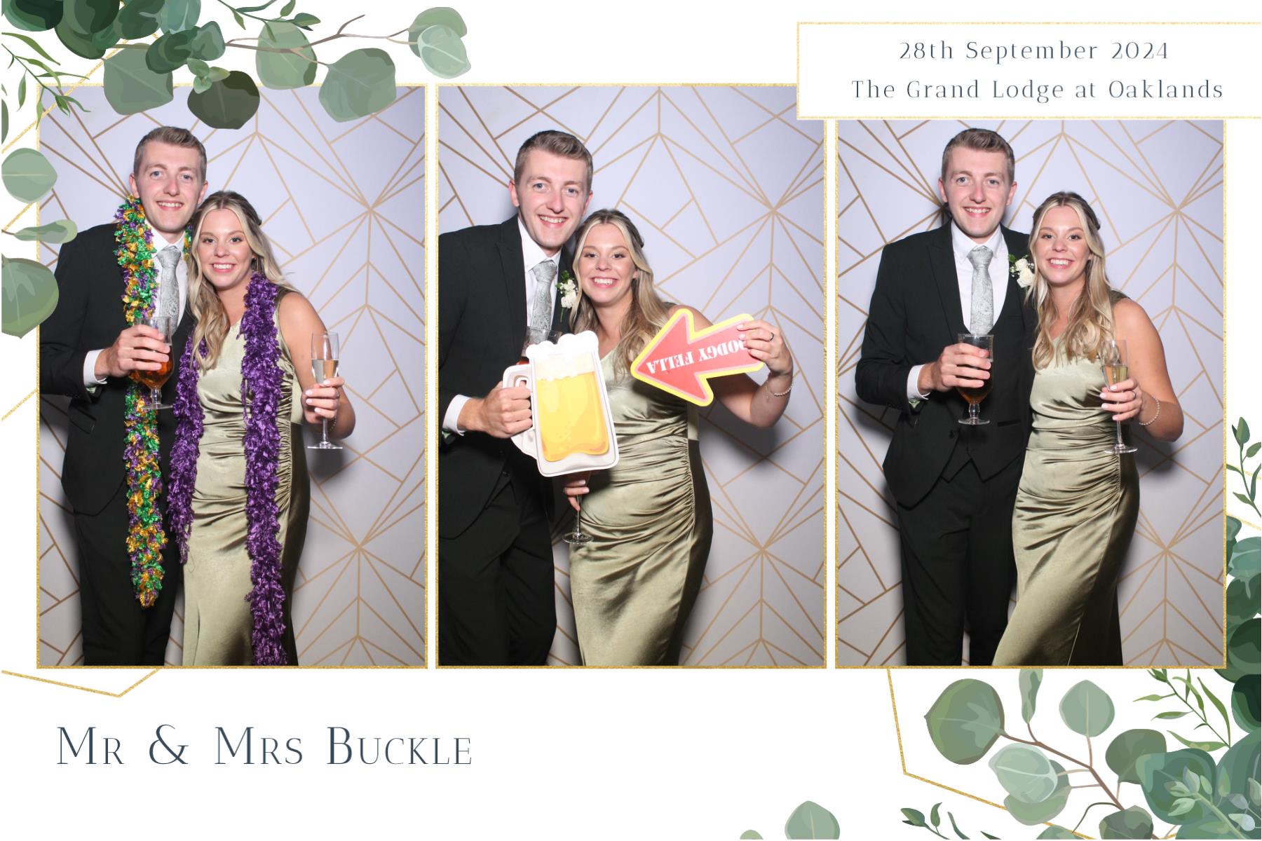 Hannah and Ellis | View more photos from the event at gallery.magicimages.uk/u/MagicImages/Hannah-and-Ellis