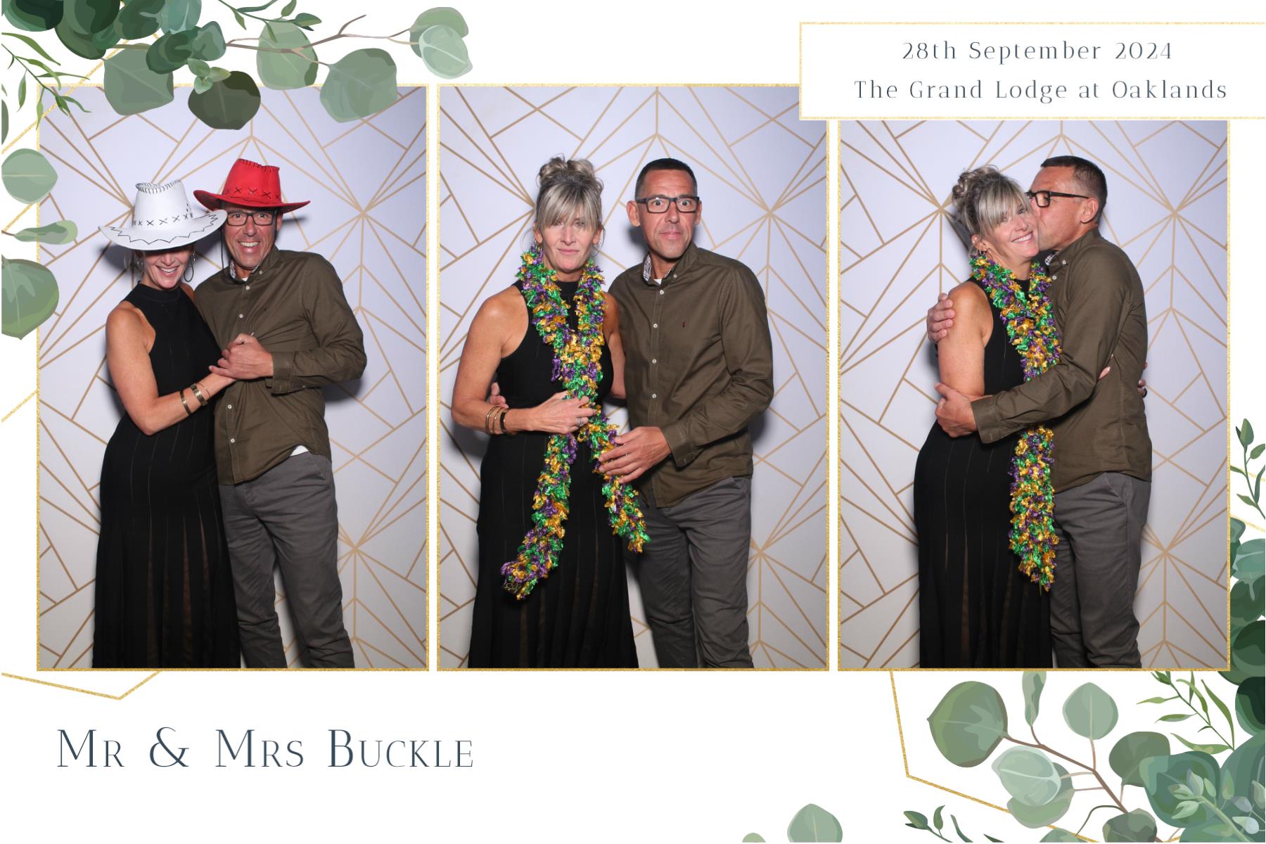 Hannah and Ellis | View more photos from the event at gallery.magicimages.uk/u/MagicImages/Hannah-and-Ellis