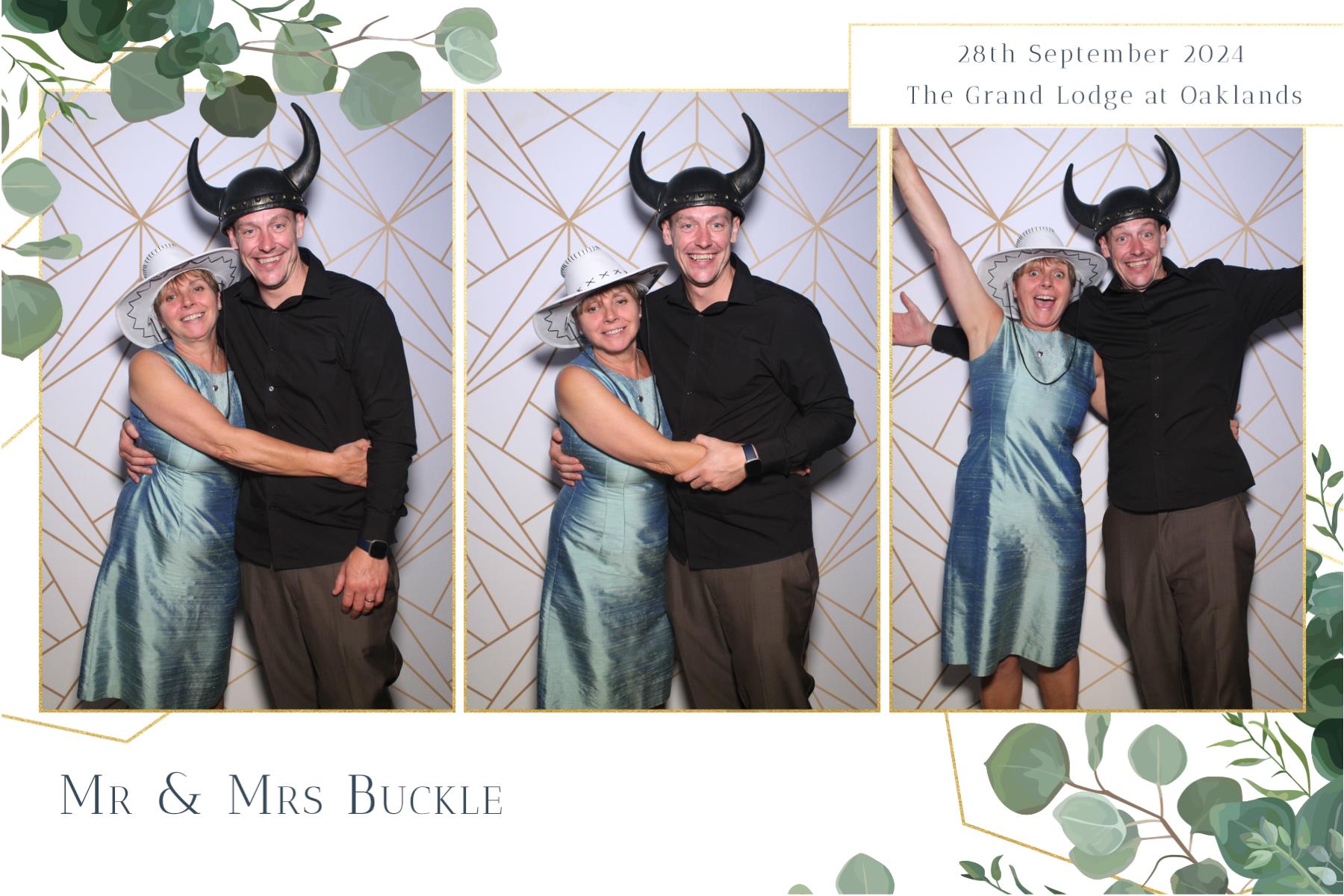 Hannah and Ellis | View more photos from the event at gallery.magicimages.uk/u/MagicImages/Hannah-and-Ellis