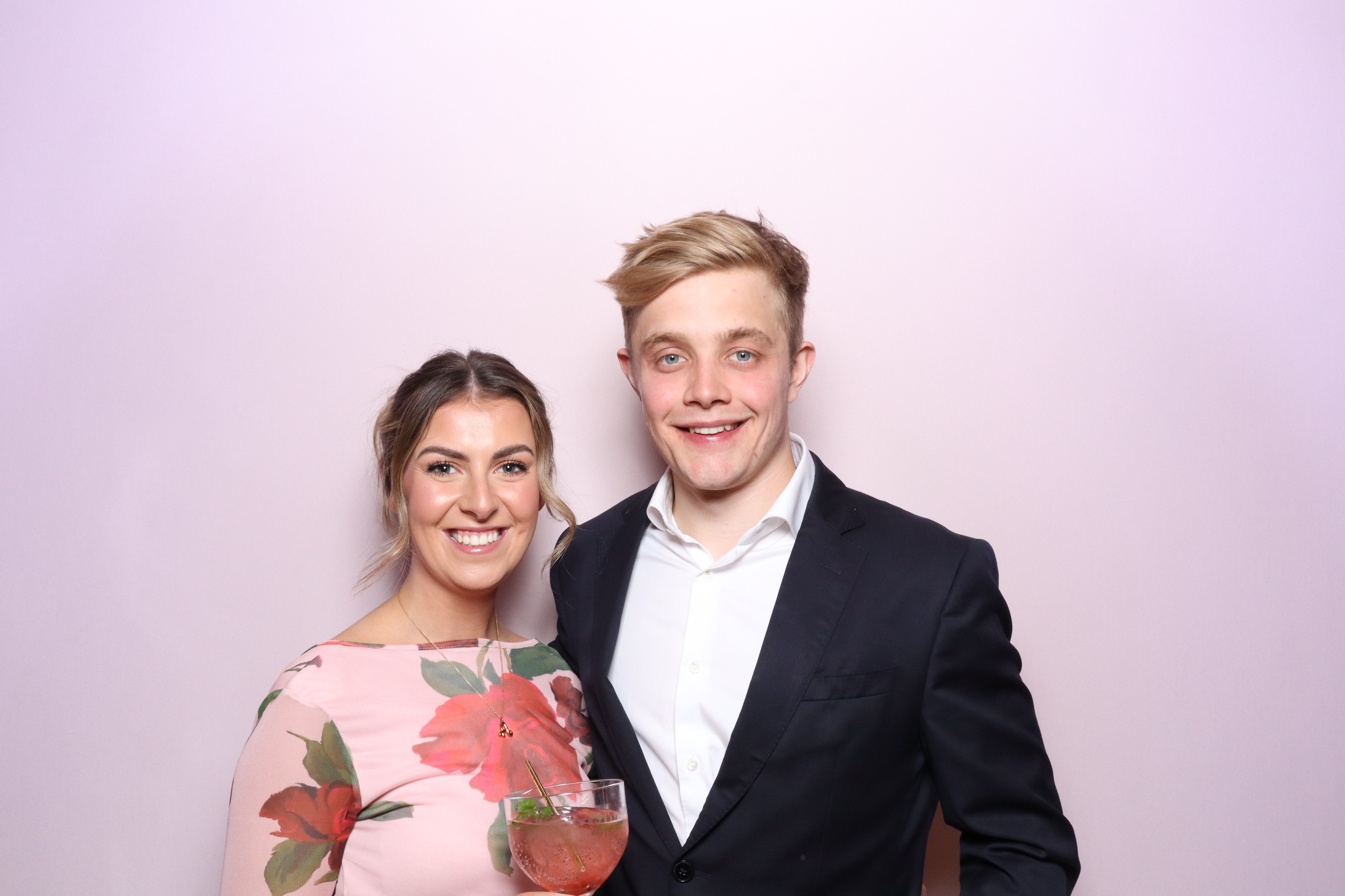 Henry & Tove  | View more photos from the event at gallery.magicimages.uk/u/MagicImages/Henry-Tove