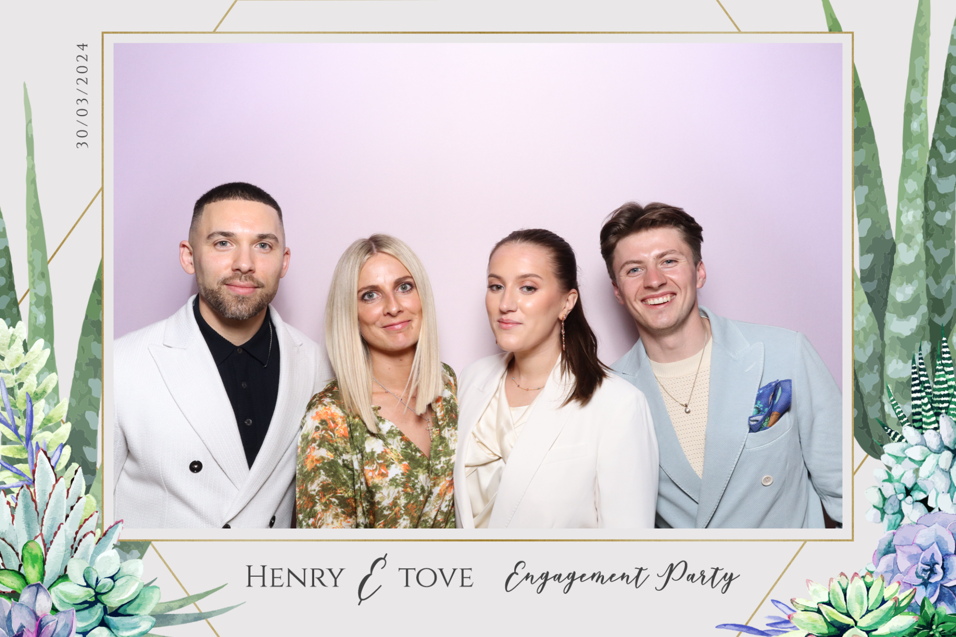 Henry & Tove  | View more photos from the event at gallery.magicimages.uk/u/MagicImages/Henry-Tove