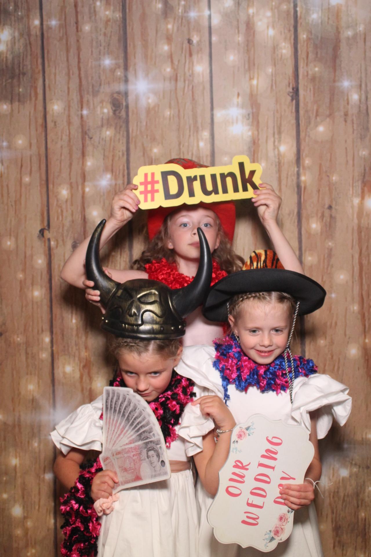Jackson and Alice | View more photos from the event at gallery.magicimages.uk/u/MagicImages/Jackson-and-Alice