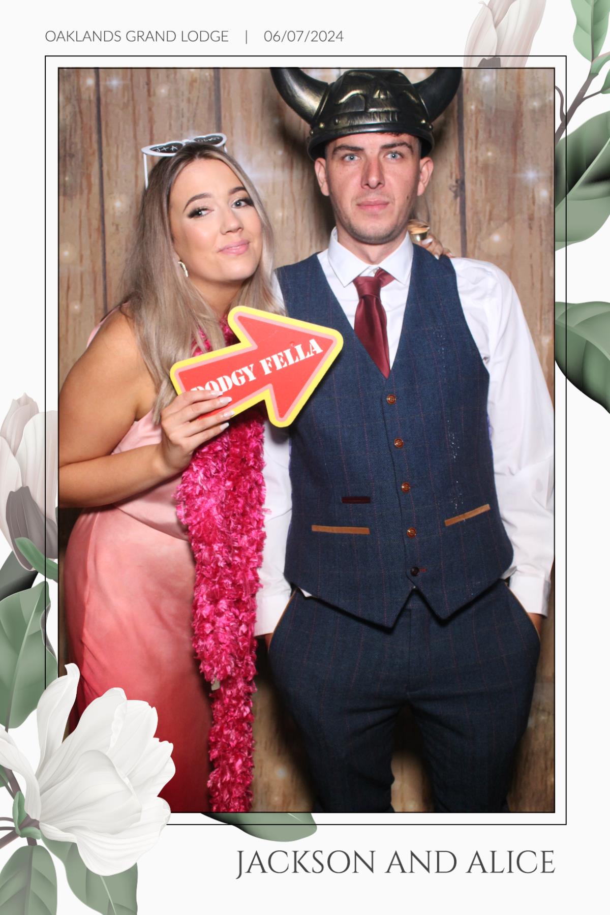 Jackson and Alice | View more photos from the event at gallery.magicimages.uk/u/MagicImages/Jackson-and-Alice