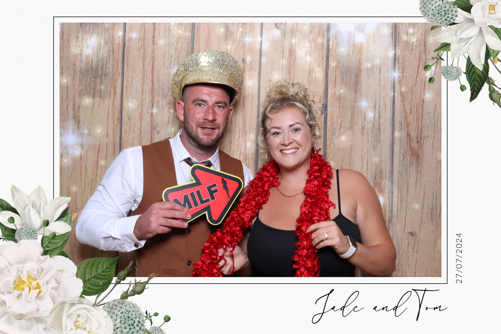 Jade & Tom  | View more photos from the event at gallery.magicimages.uk/u/MagicImages/Jade-Tom