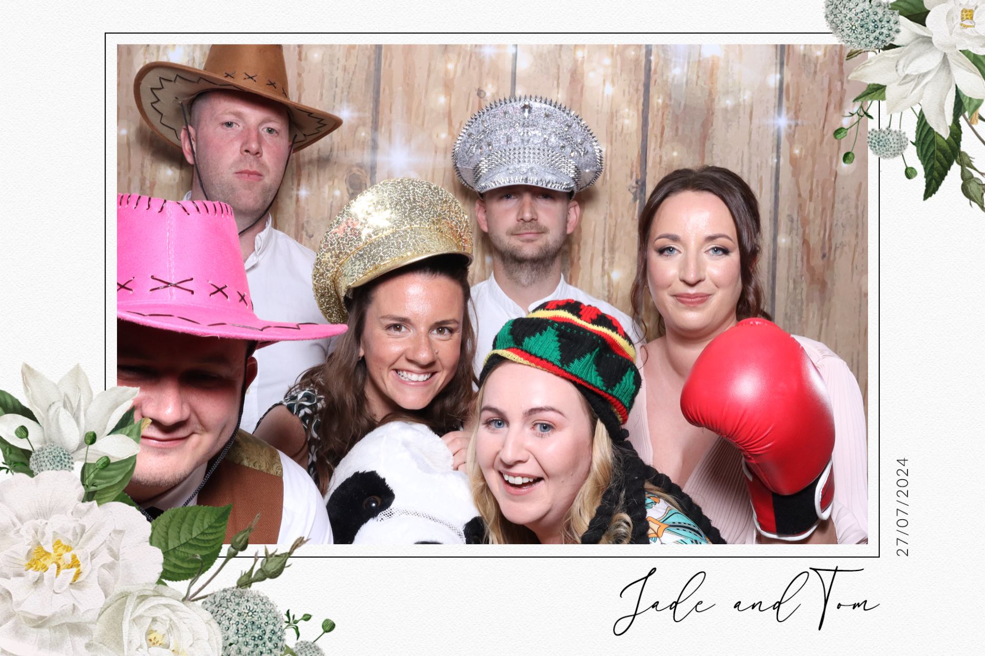 Jade & Tom  | View more photos from the event at gallery.magicimages.uk/u/MagicImages/Jade-Tom