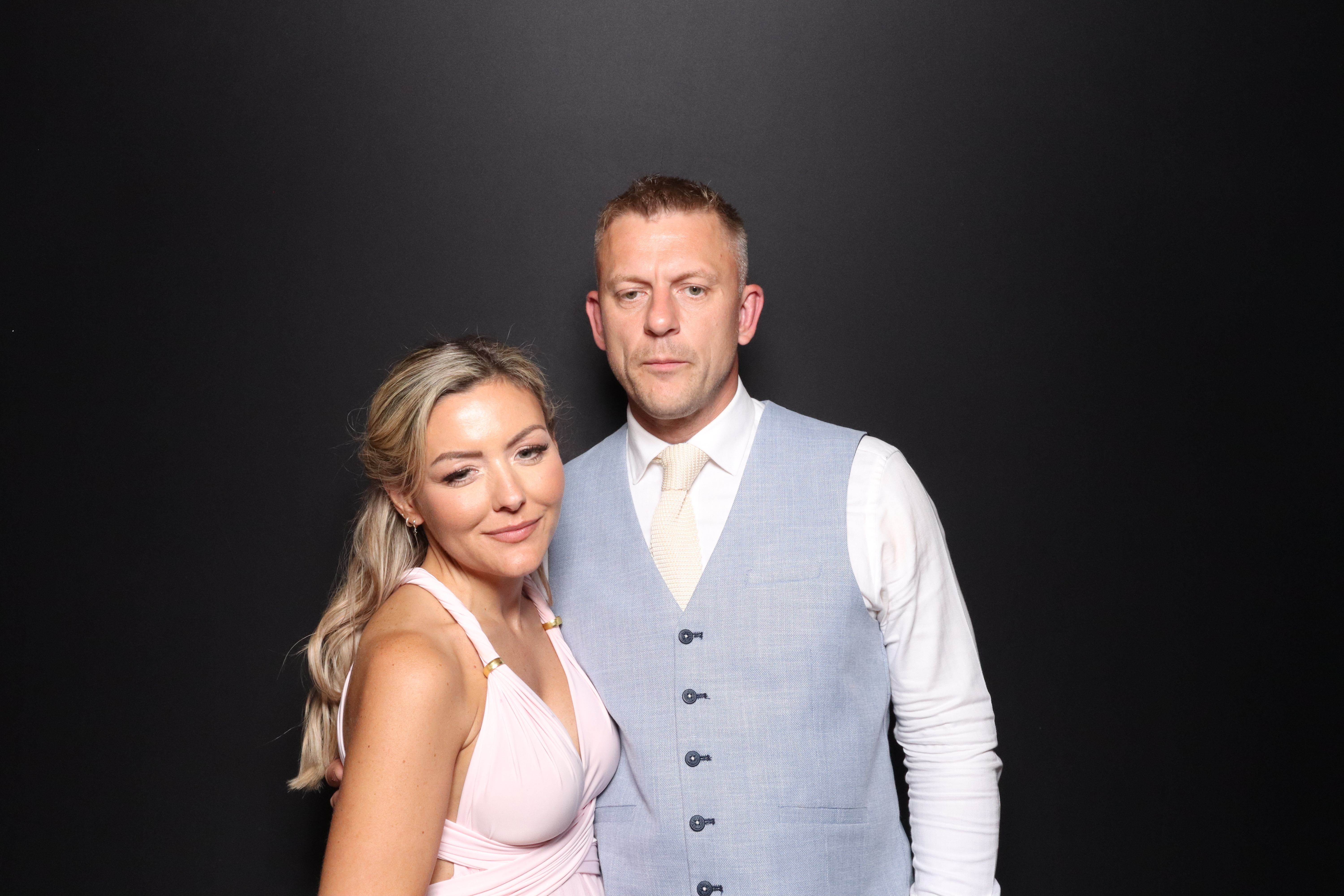 Jess & Dave  | View more photos from the event at gallery.magicimages.uk/u/MagicImages/Jess-Dave