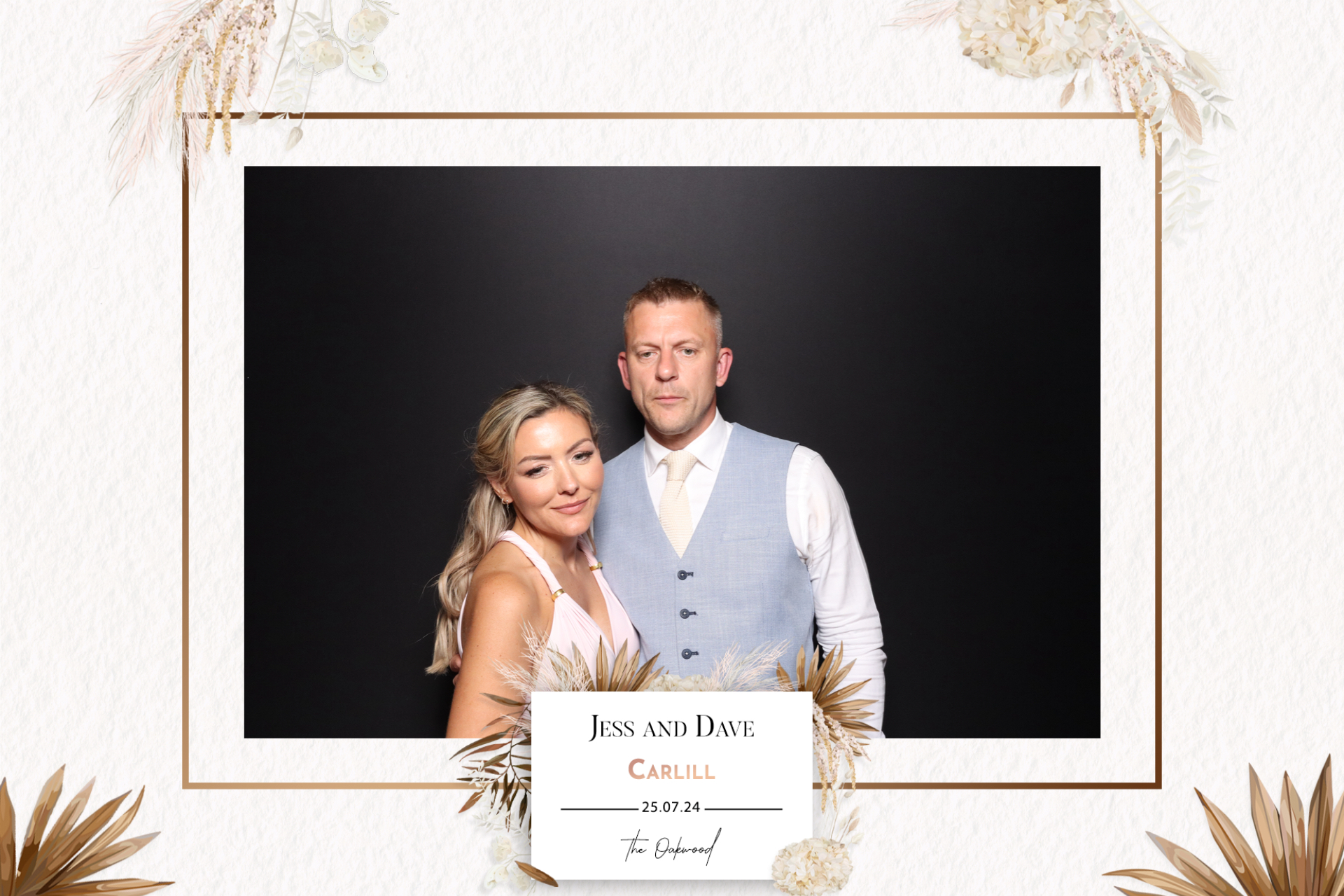 Jess & Dave  | View more photos from the event at gallery.magicimages.uk/u/MagicImages/Jess-Dave