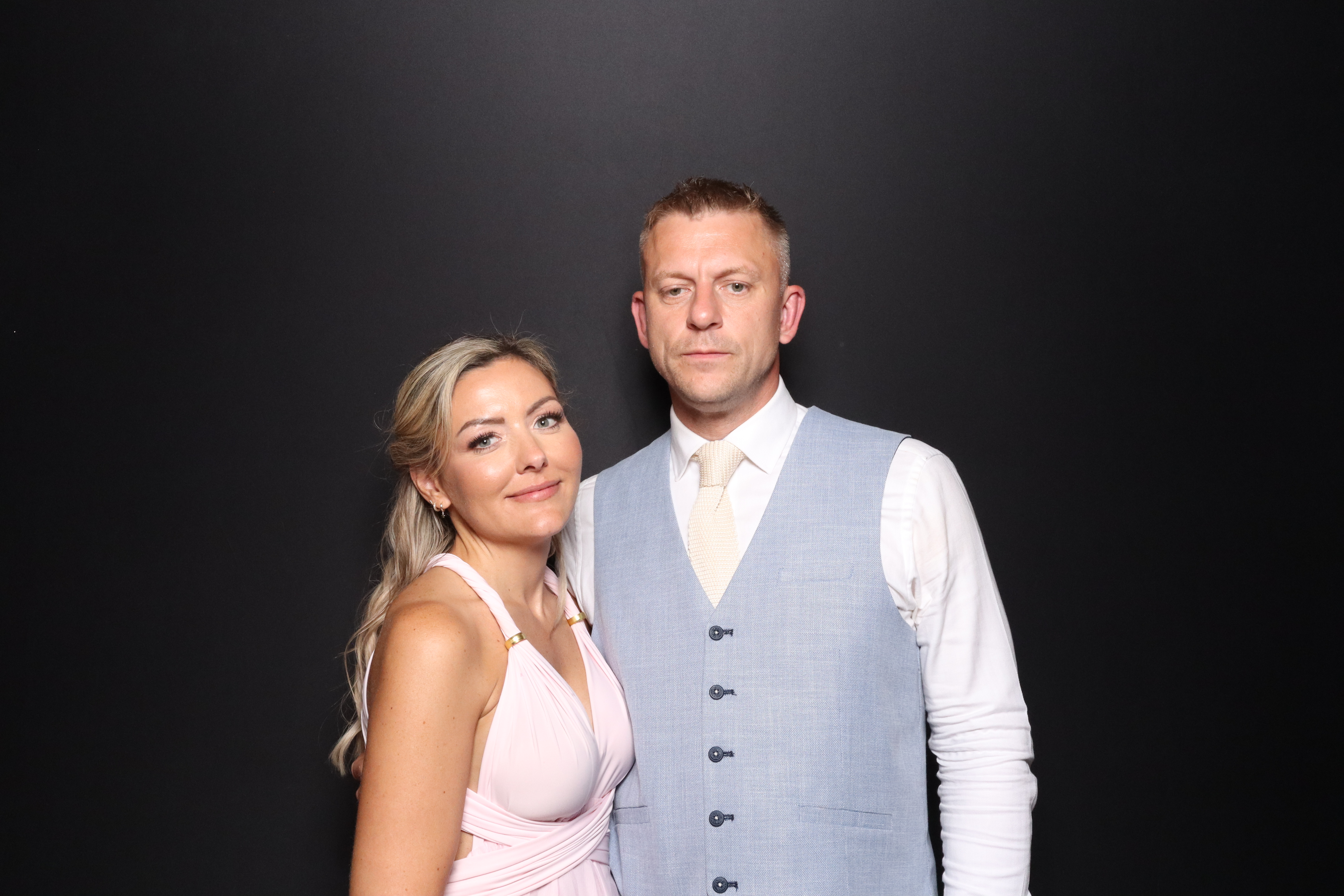 Jess & Dave  | View more photos from the event at gallery.magicimages.uk/u/MagicImages/Jess-Dave