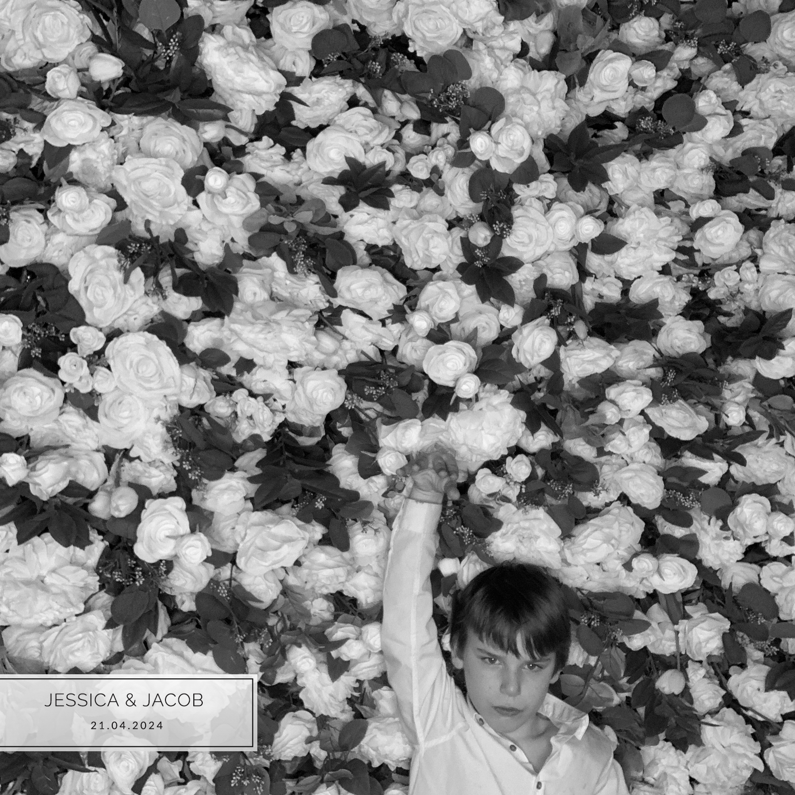 Jessica and Jacob Photo booth  | View more photos from the event at gallery.magicimages.uk/u/MagicImages/Jessica-and-Jacob-Photo-booth