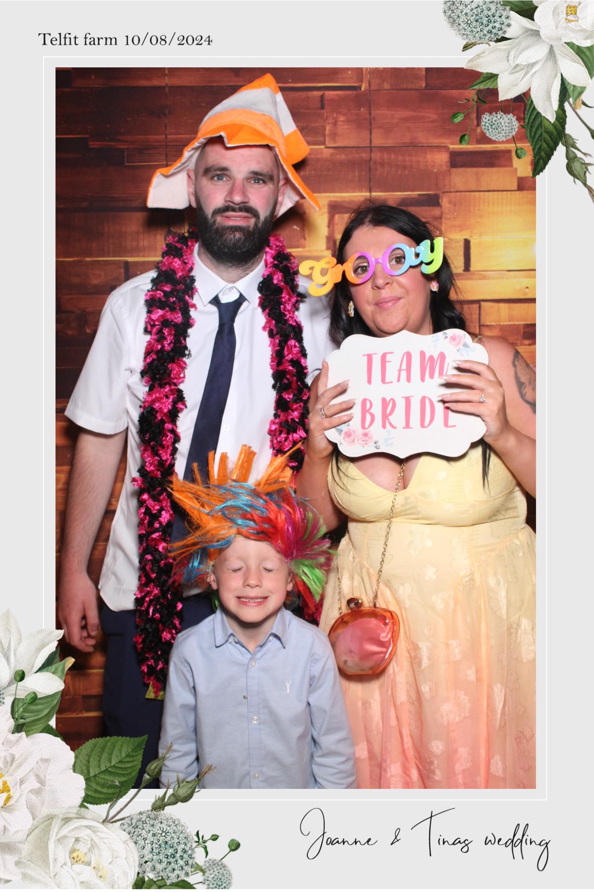 Joanne & Tina  | View more photos from the event at gallery.magicimages.uk/u/MagicImages/Joanne-Tina