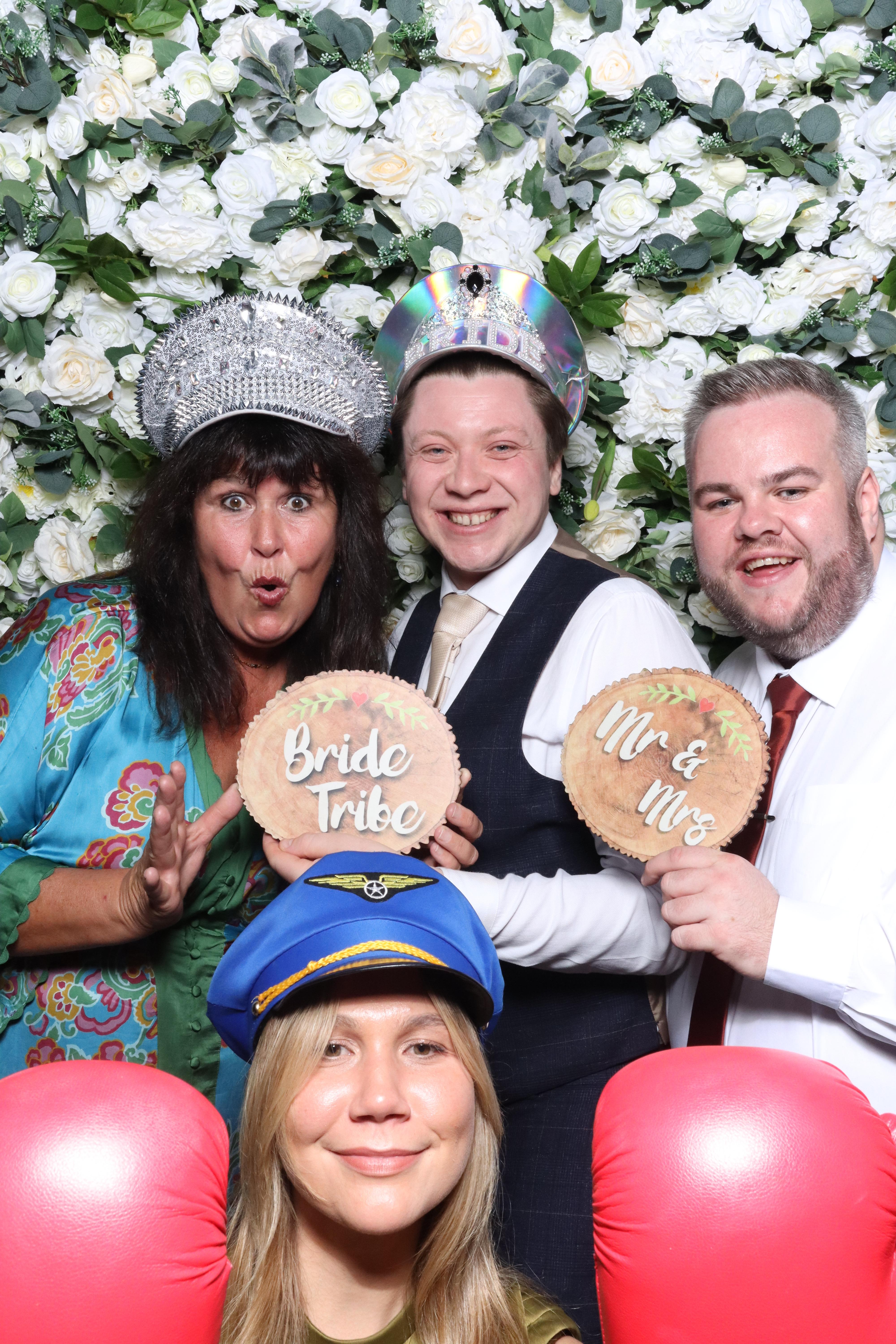 Johnson-Ireland Wedding | View more photos from the event at gallery.magicimages.uk/u/MagicImages/Johnson-Ireland-Wedding