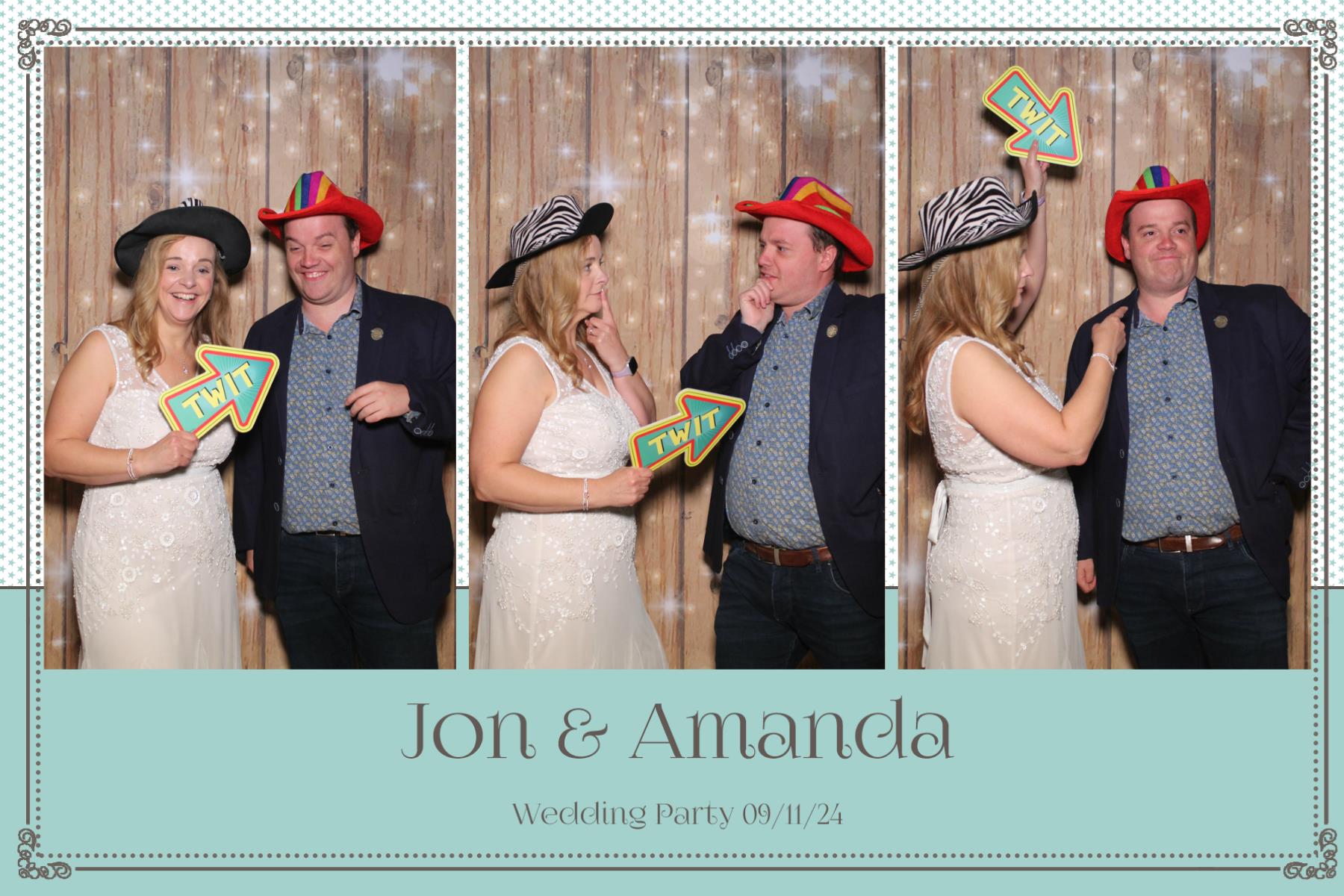 Jon & Amanda  | View more photos from the event at gallery.magicimages.uk/u/MagicImages/Jon-Amanda