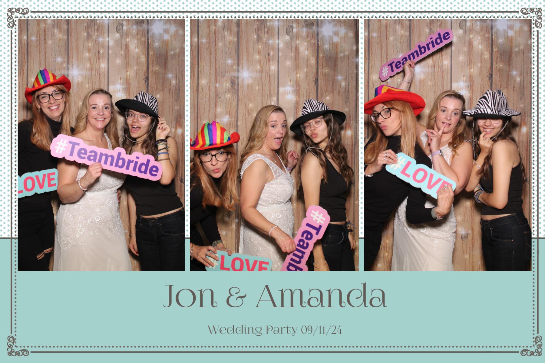 Jon & Amanda  | View more photos from the event at gallery.magicimages.uk/u/MagicImages/Jon-Amanda