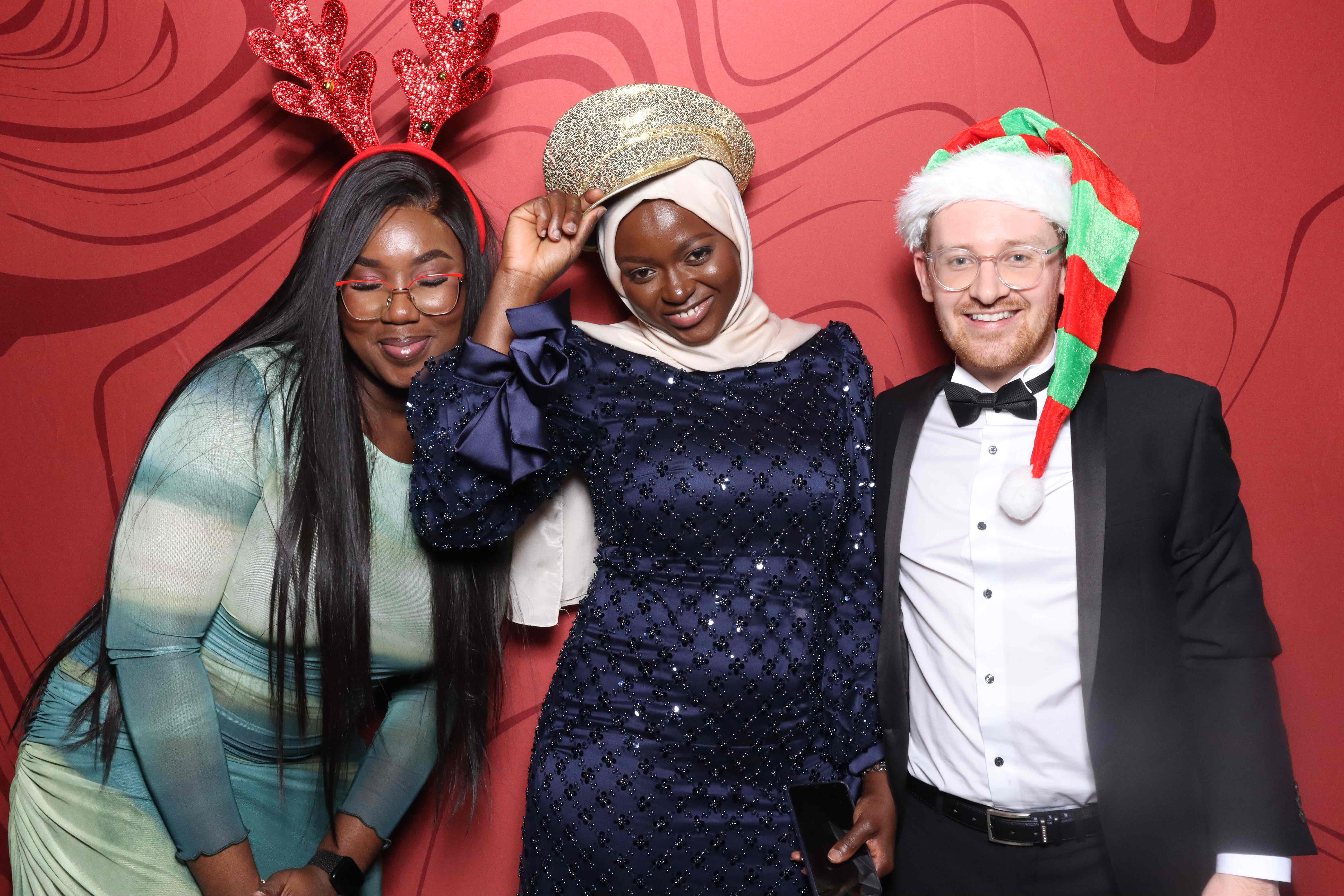 KPMG Christmas Party  | View more photos from the event at gallery.magicimages.uk/u/MagicImages/KPMG-Christmas-Party-0