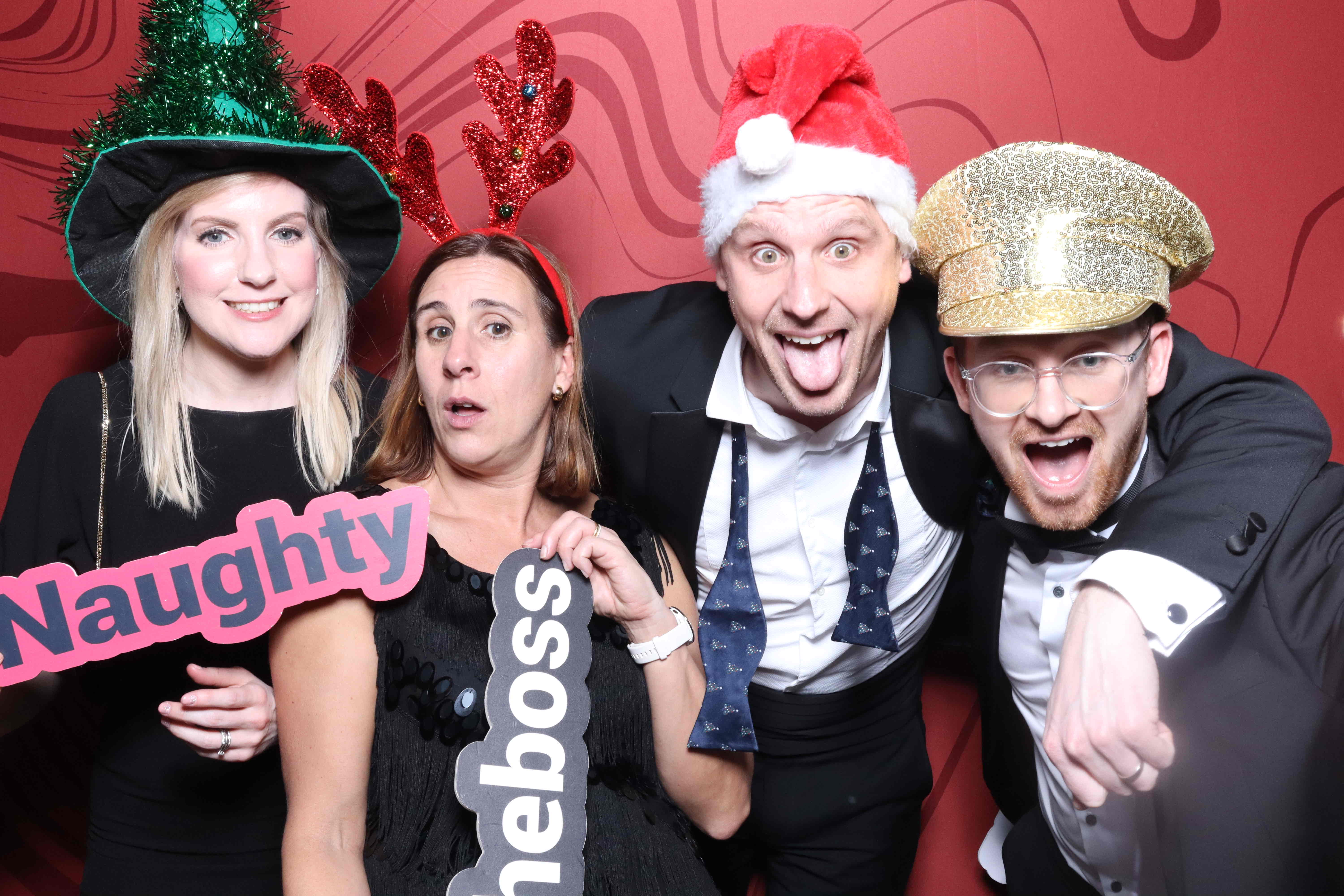 KPMG Christmas Party  | View more photos from the event at gallery.magicimages.uk/u/MagicImages/KPMG-Christmas-Party-0