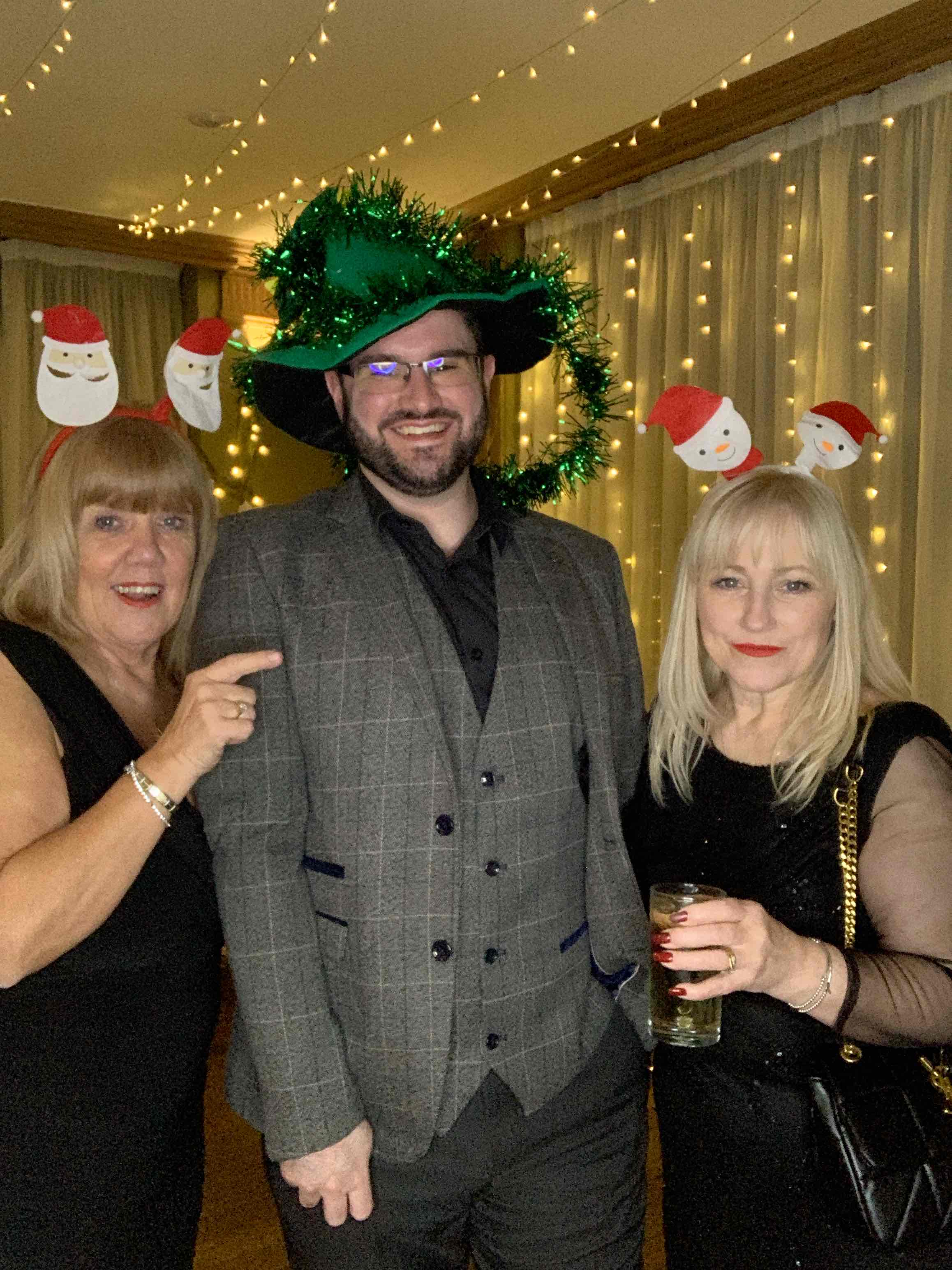 Land AMTEX Christmas party  | View more photos from the event at gallery.magicimages.uk/u/MagicImages/Land-AMTEX-Christmas-party