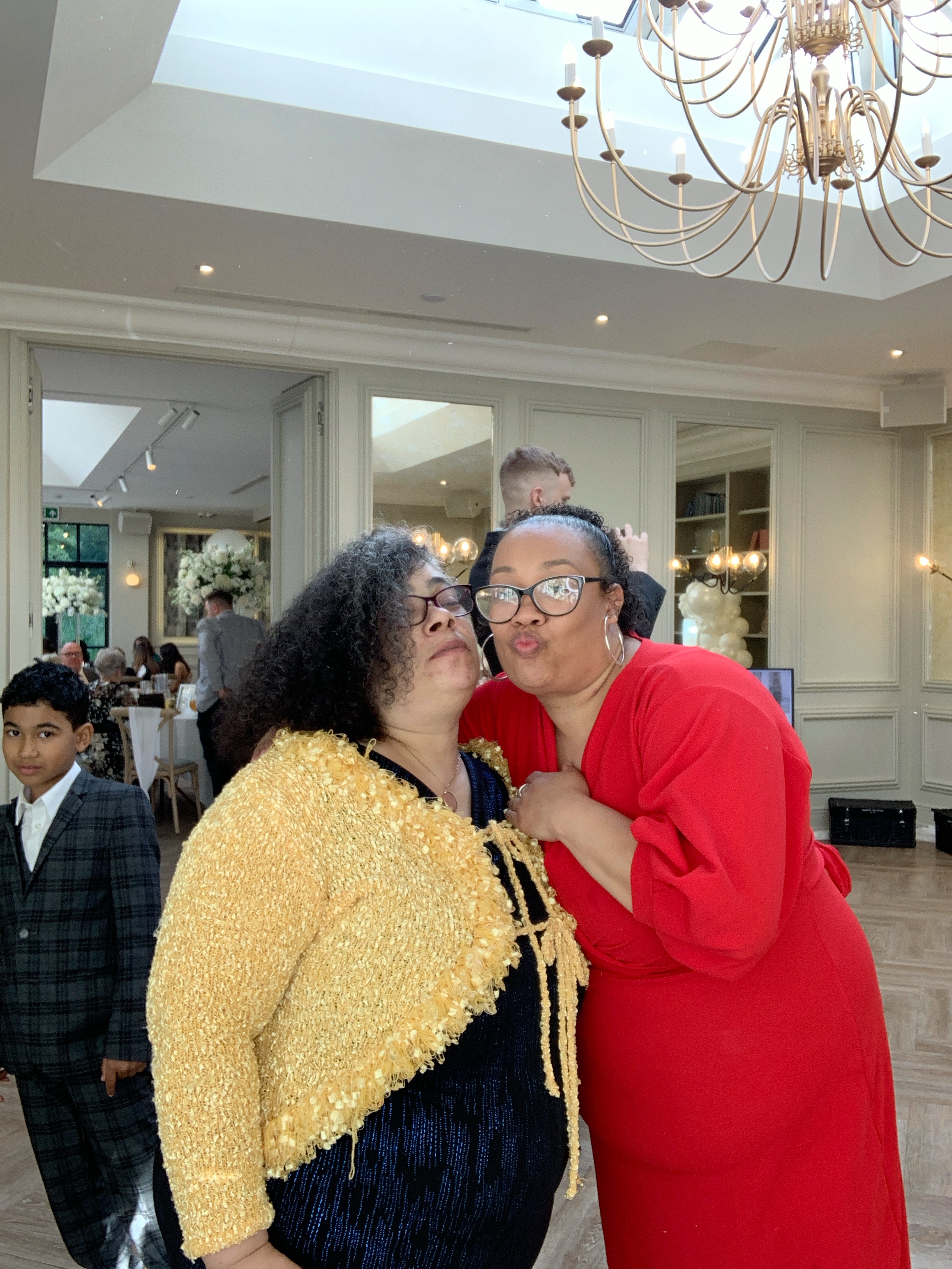 Mr & Mr Shahidi  | View more photos from the event at gallery.magicimages.uk/u/MagicImages/Mr-Mr-Shahidi
