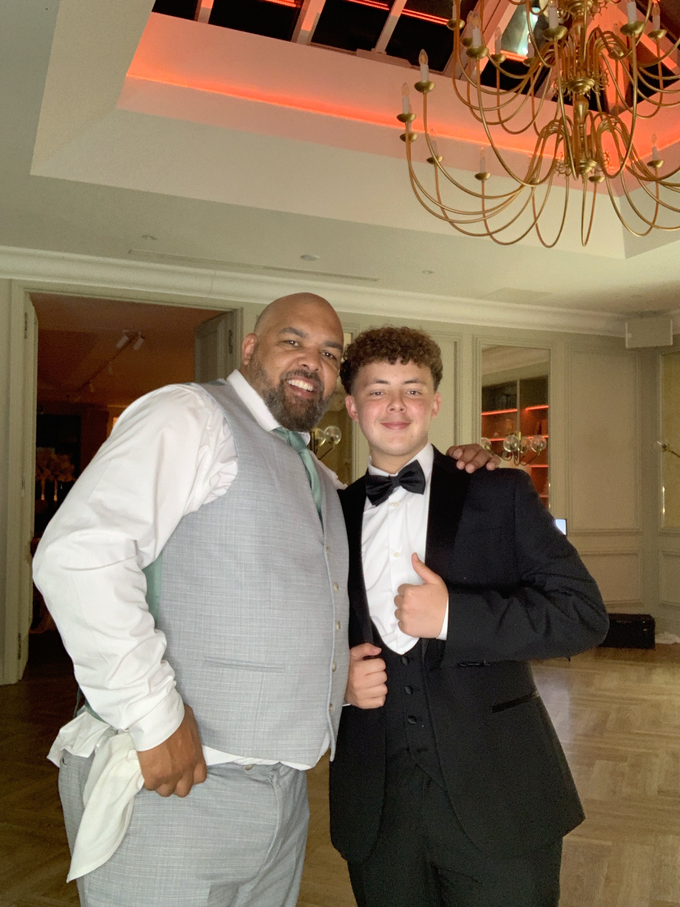 Mr & Mr Shahidi  | View more photos from the event at gallery.magicimages.uk/u/MagicImages/Mr-Mr-Shahidi