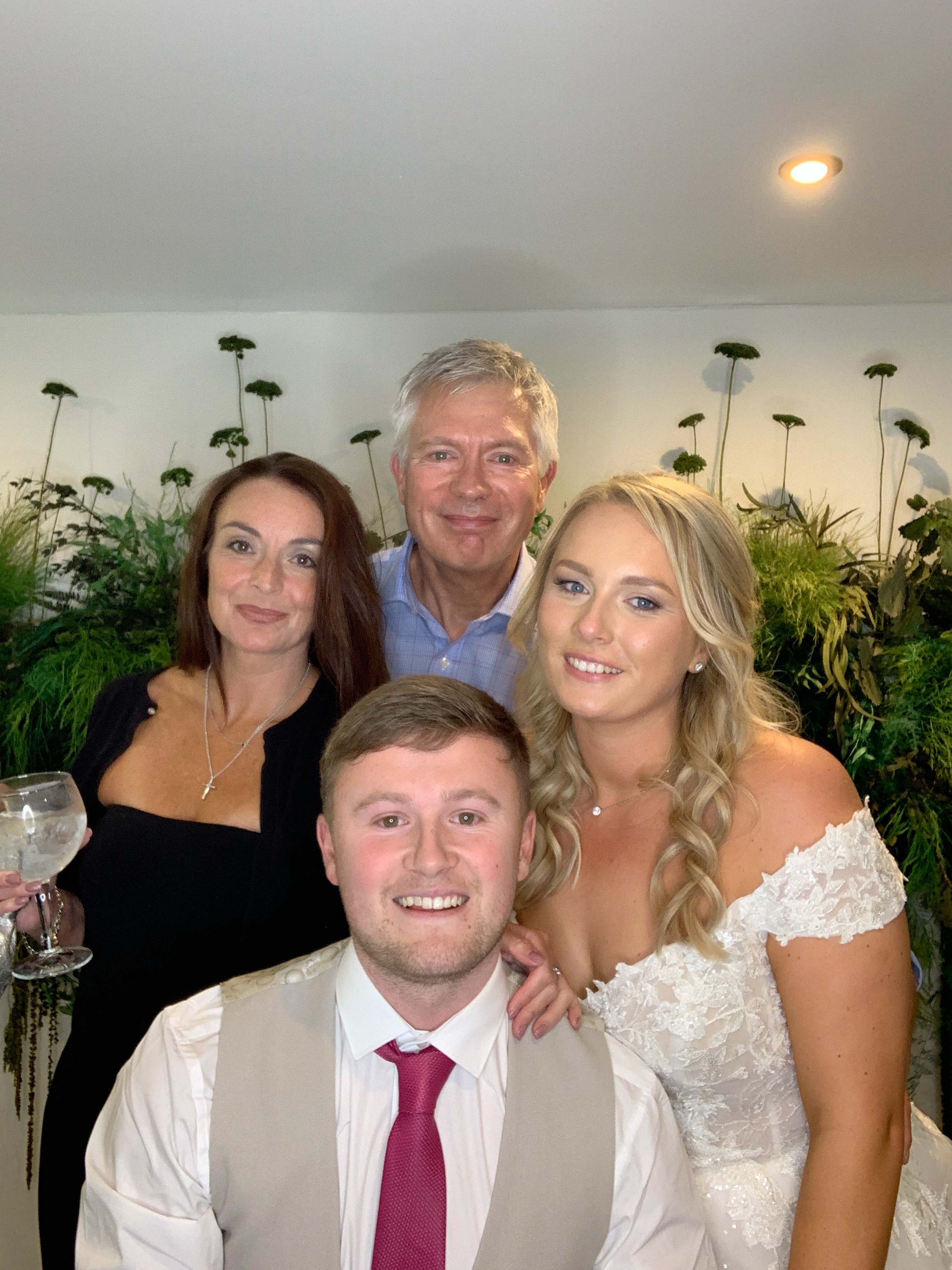 Mr & Mrs D’Arcy | View more photos from the event at gallery.magicimages.uk/u/MagicImages/Mr-Mrs-D’Arcy