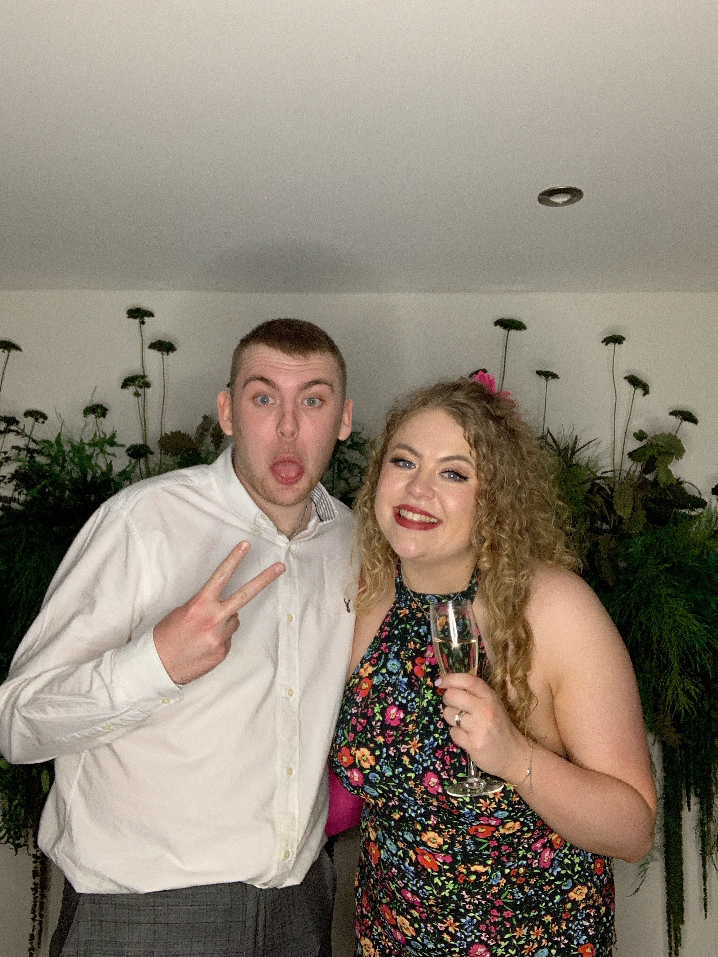 Mr & Mrs D’Arcy | View more photos from the event at gallery.magicimages.uk/u/MagicImages/Mr-Mrs-D’Arcy