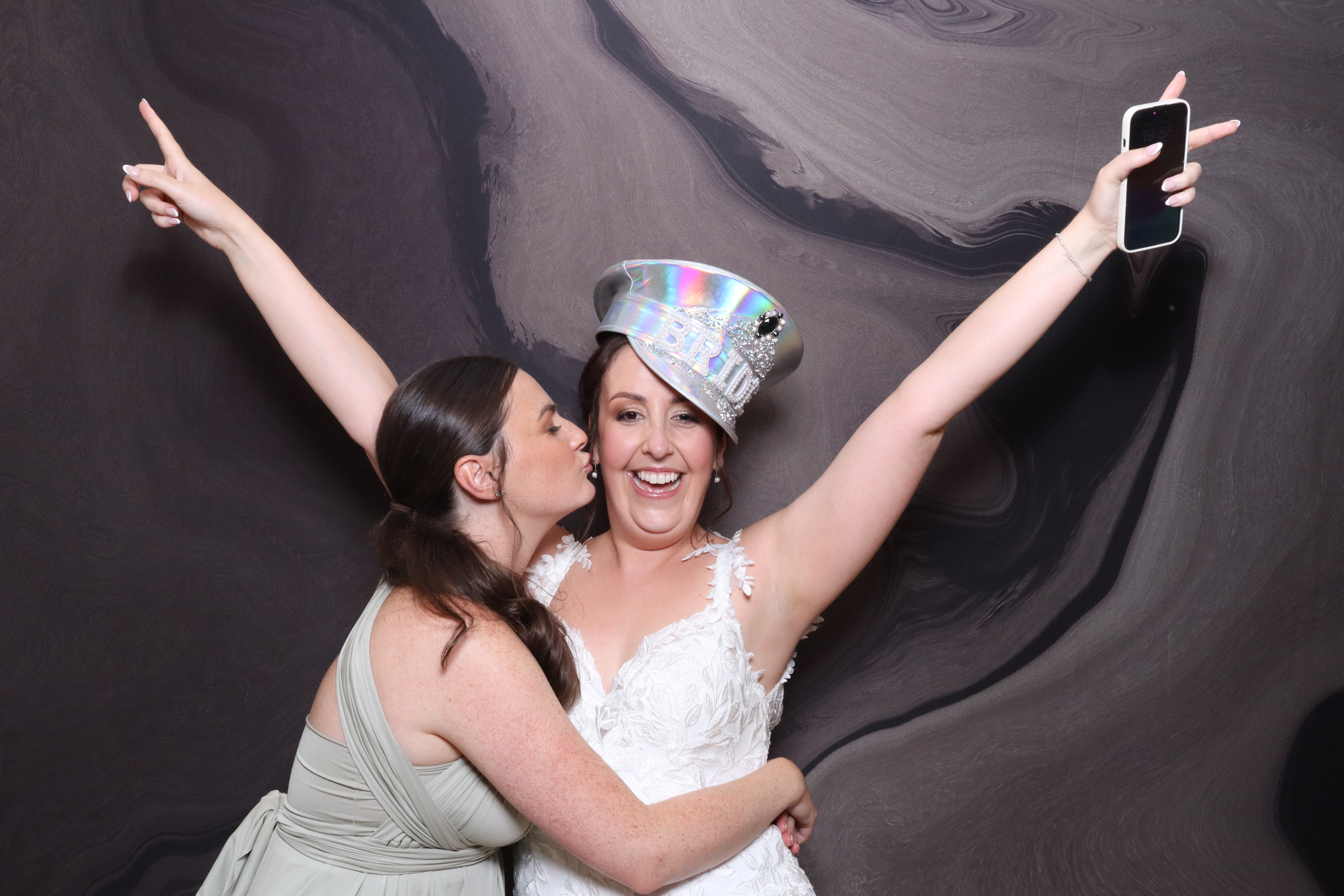 Mr & Mrs Fenney  | View more photos from the event at gallery.magicimages.uk/u/MagicImages/Mr-Mrs-Fenney