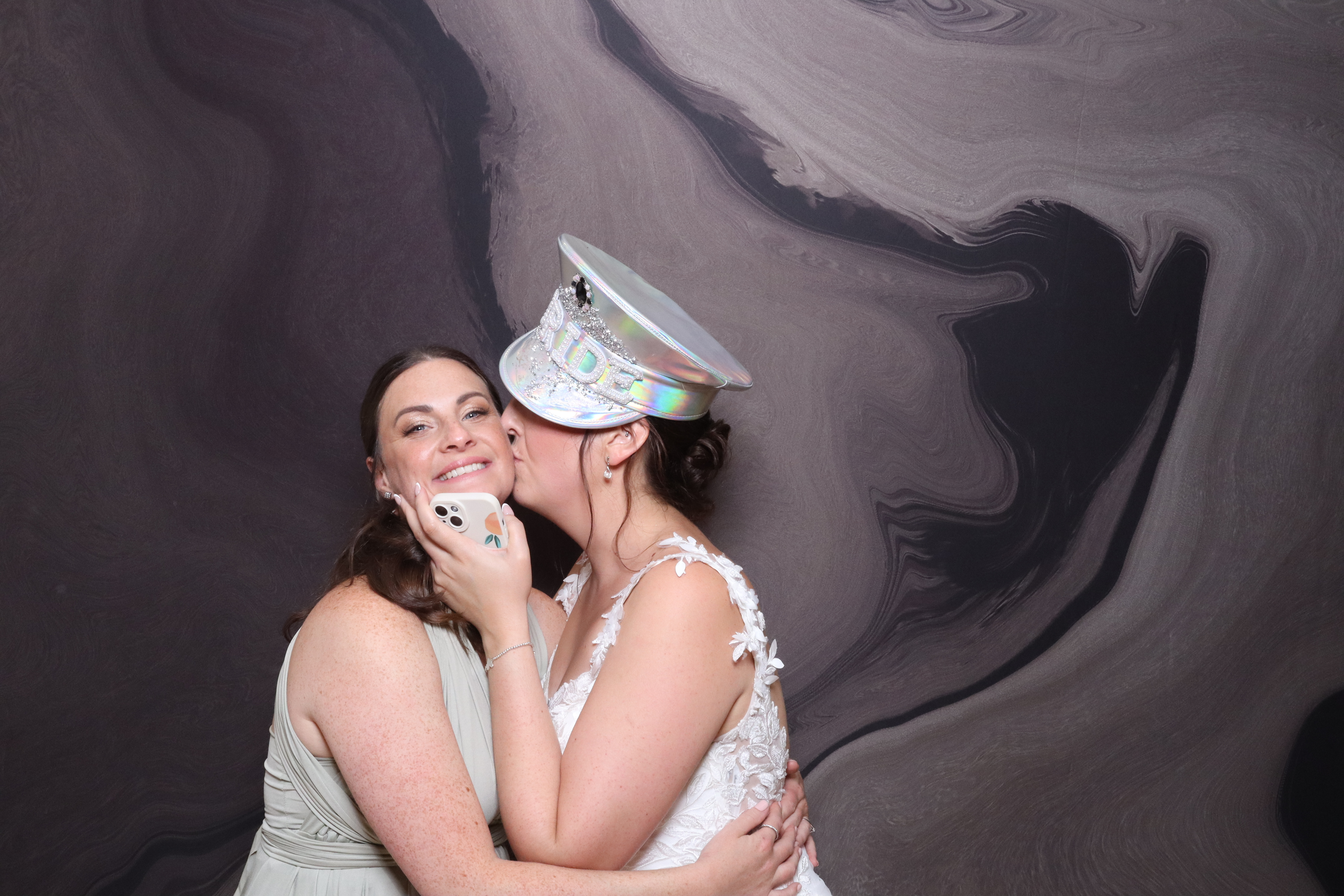 Mr & Mrs Fenney  | View more photos from the event at gallery.magicimages.uk/u/MagicImages/Mr-Mrs-Fenney
