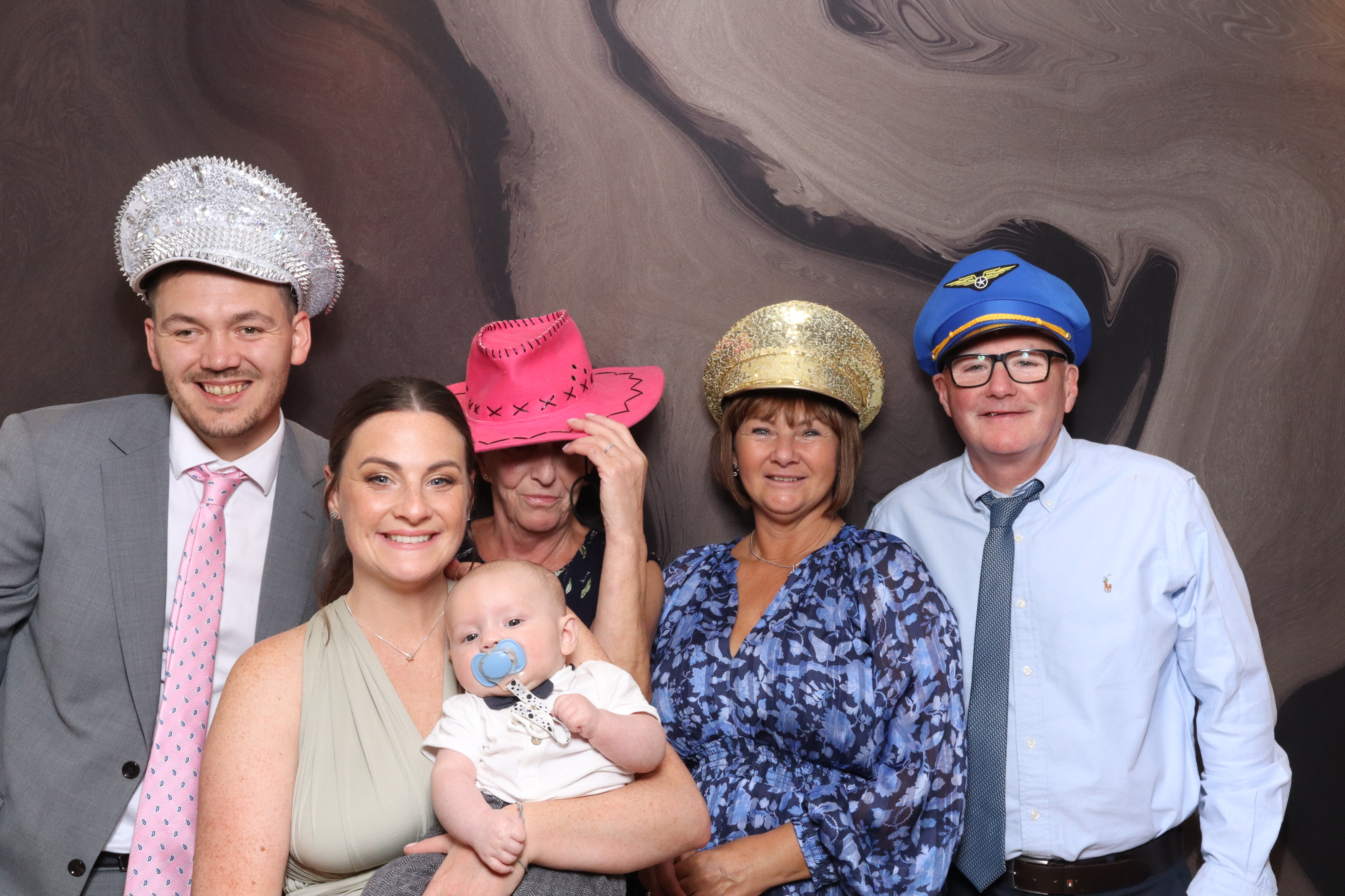 Mr & Mrs Fenney  | View more photos from the event at gallery.magicimages.uk/u/MagicImages/Mr-Mrs-Fenney