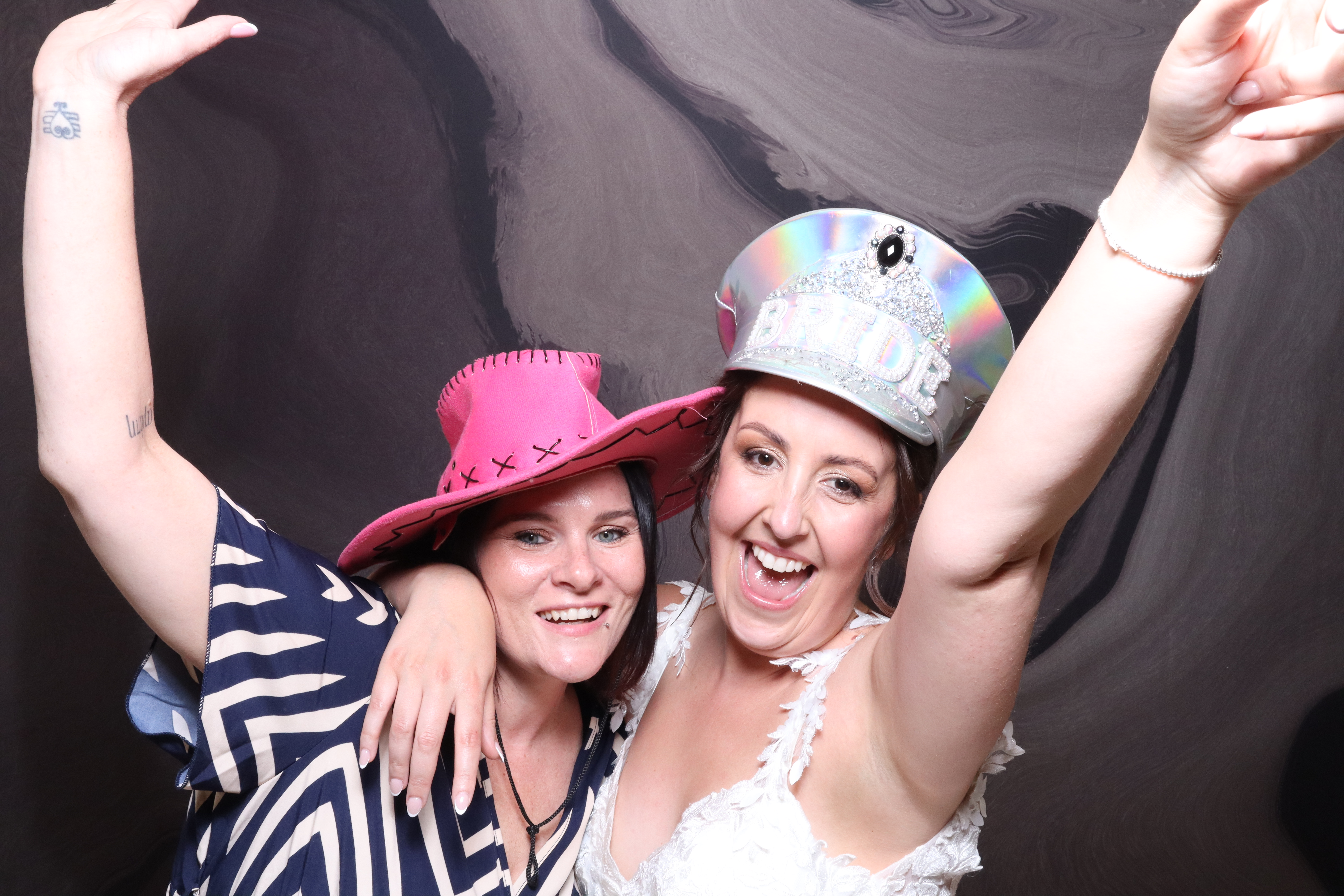 Mr & Mrs Fenney  | View more photos from the event at gallery.magicimages.uk/u/MagicImages/Mr-Mrs-Fenney